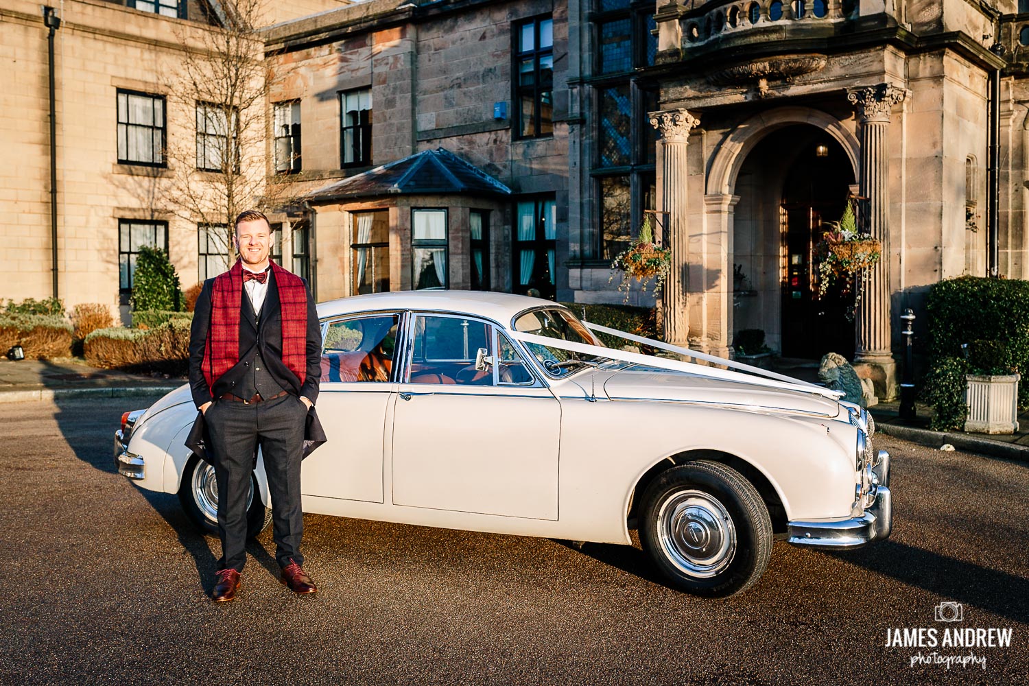 Groom and Jaguar mark 2