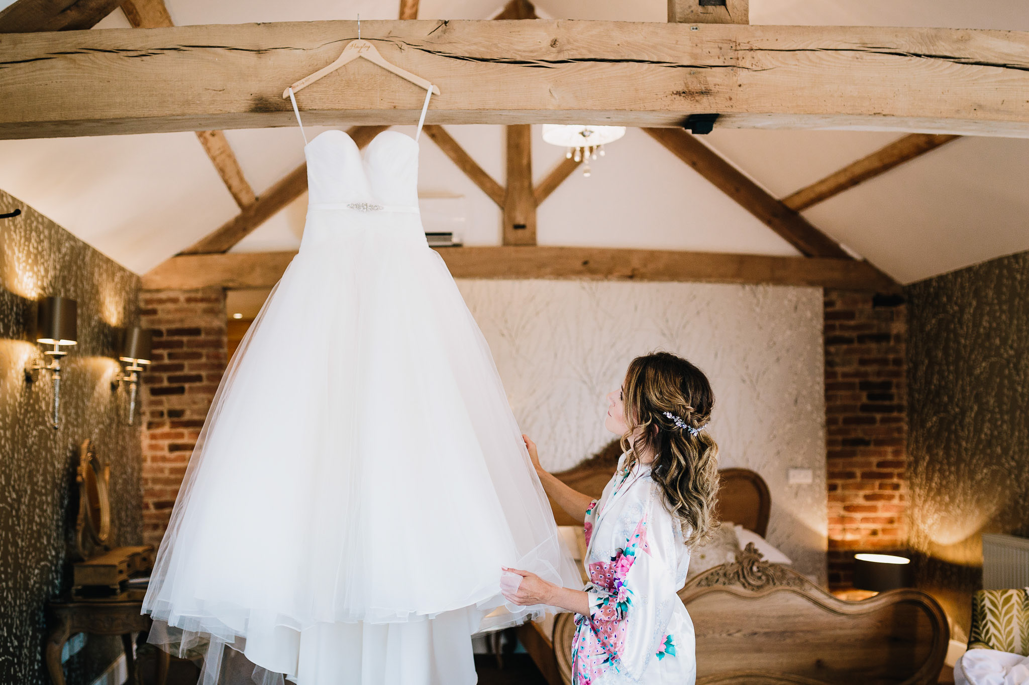 BEST STAFFORDSHIRE WEDDING PHOTOGRAPHER-32.jpg