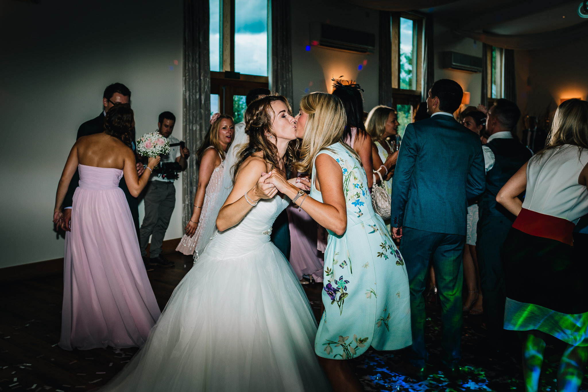 WEDDING RECEPTION DANCING