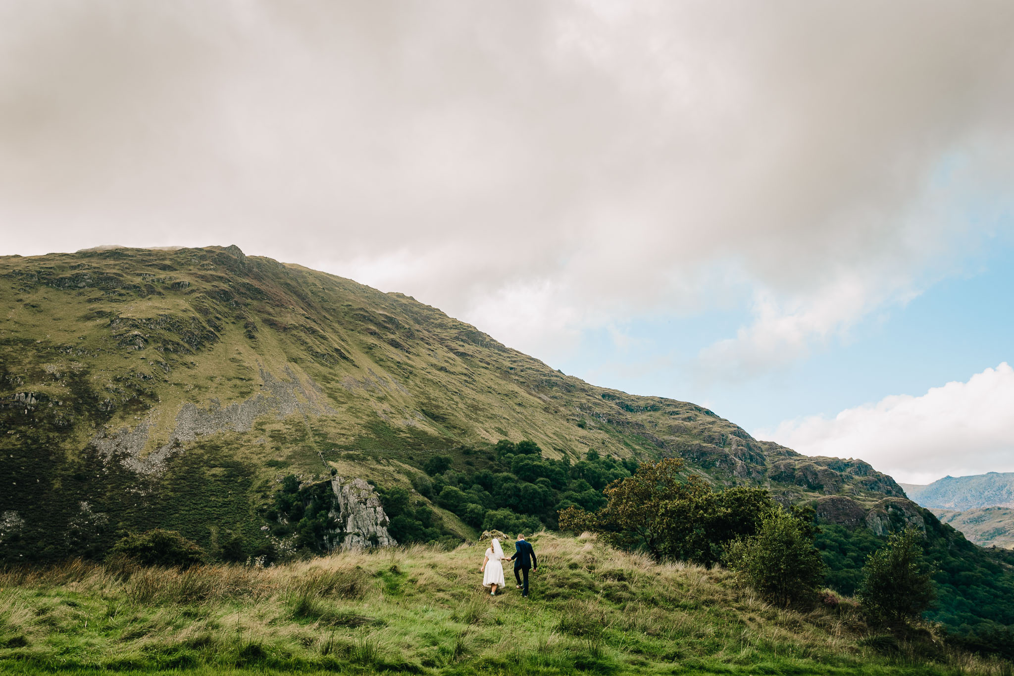 JENNY & DOM WEDDING (412).jpg