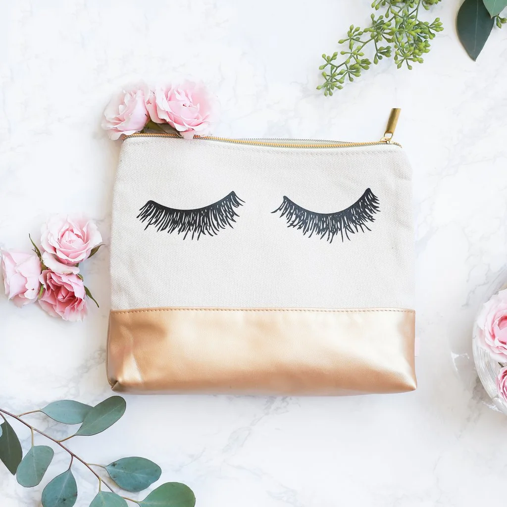 Eyelash-Gold-Leather-makeup-bag-1_square_1024x1024.jpg