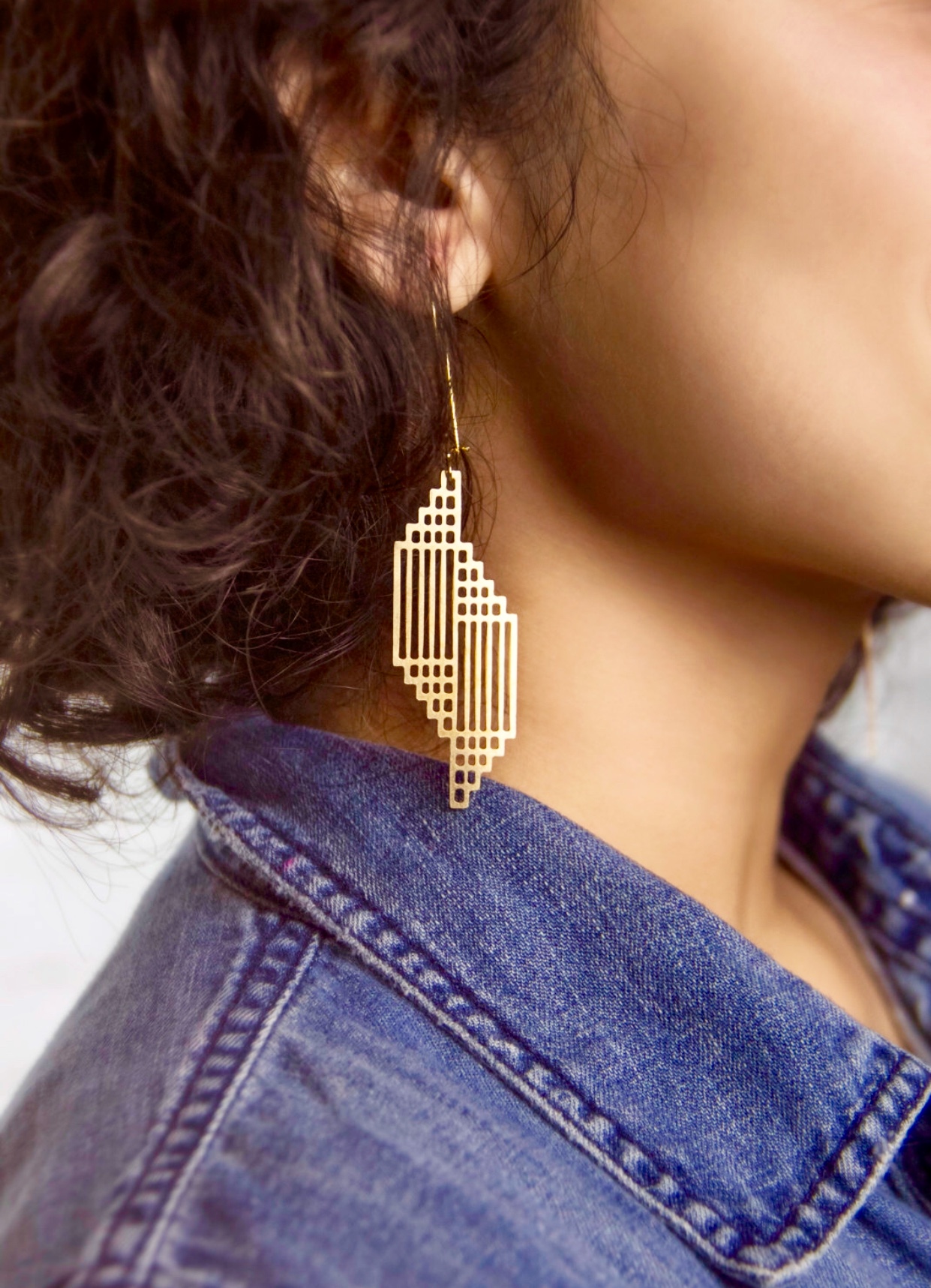 E9C3131F-0105-4B36-B441-7F04A80834F9