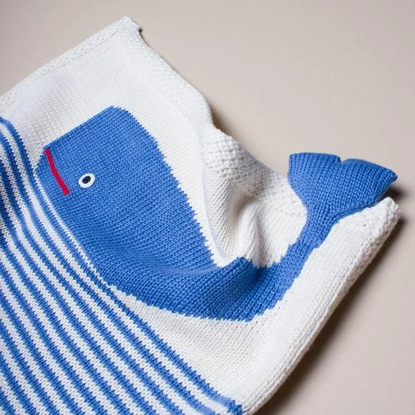 whale_blanket_2_600x.jpg
