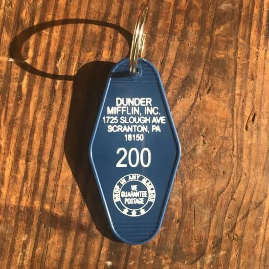DUNDER MIFFLIN THE OFFICE MOTEL KEY TAG KEYCHAIN
