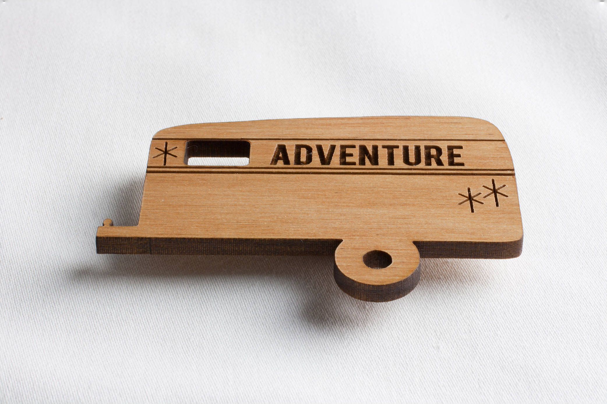 $11.99 CAMPER ADVENTURE WOOD MAGNET