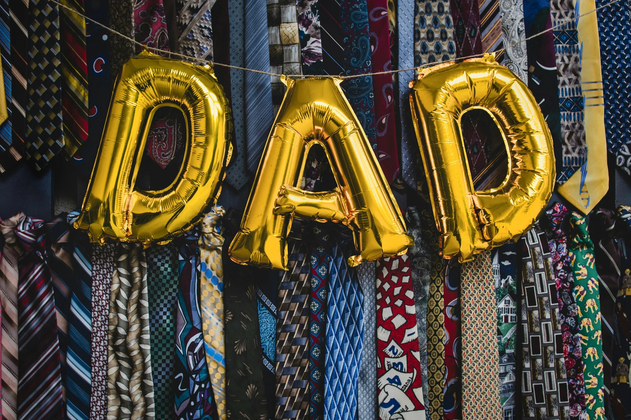 DADS ARE RAD! A GIFT GUIDE FOR THAT SPECIAL GUY