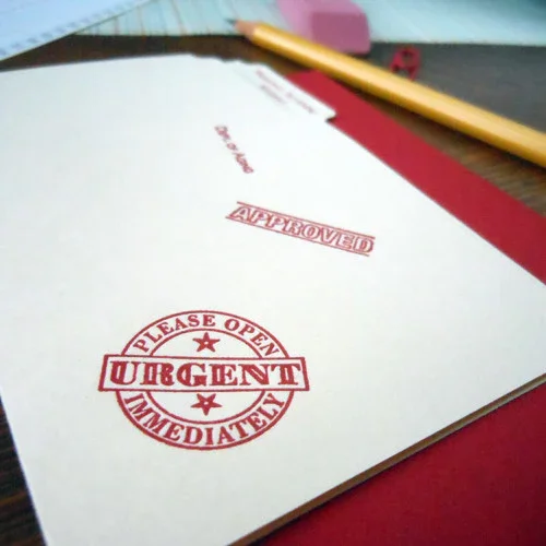 MINI MANILA FOLDER BIRTHDAY CARD 2.webp