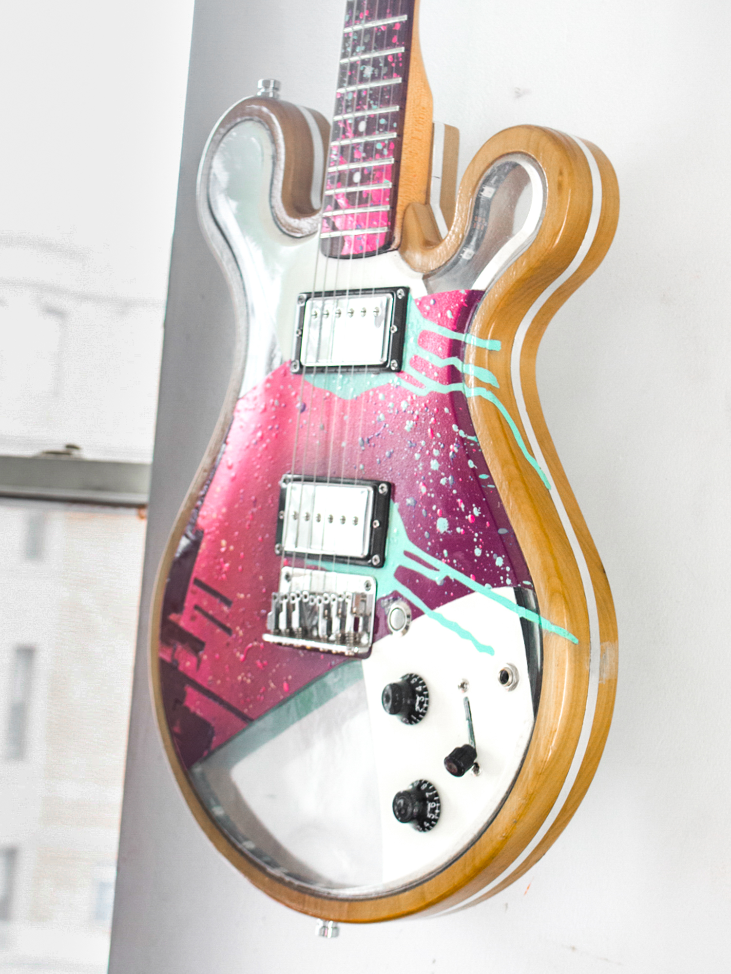 Aurora_Gallo_Guitar_LED_Art-3.jpg