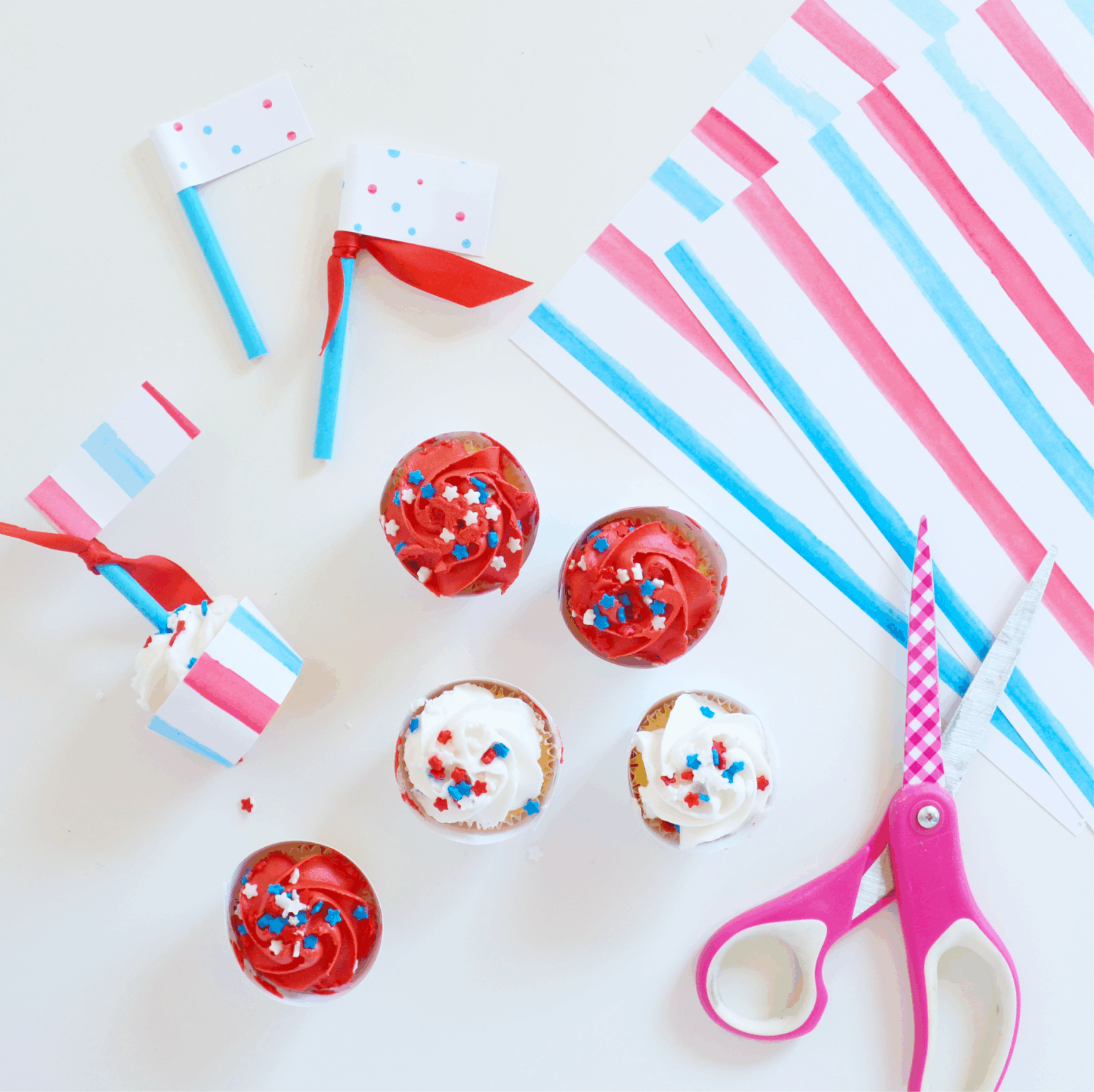 {Free Printable} 4TH OF JULY PATTERNED PAPER
