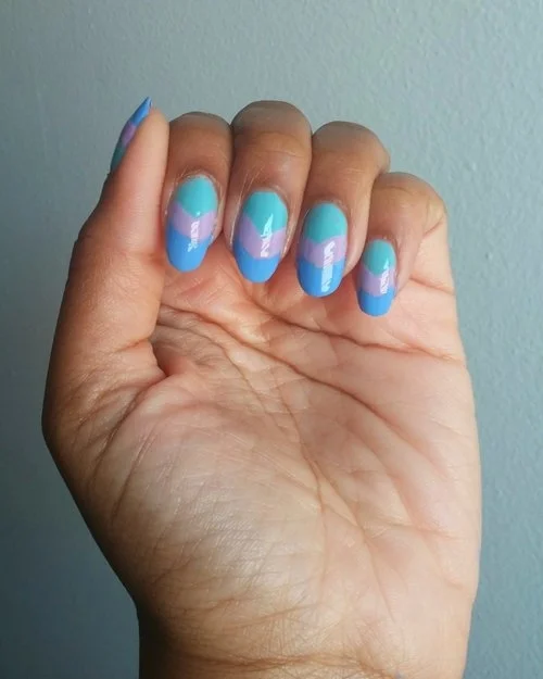 Irresistible lacey lilac big teal