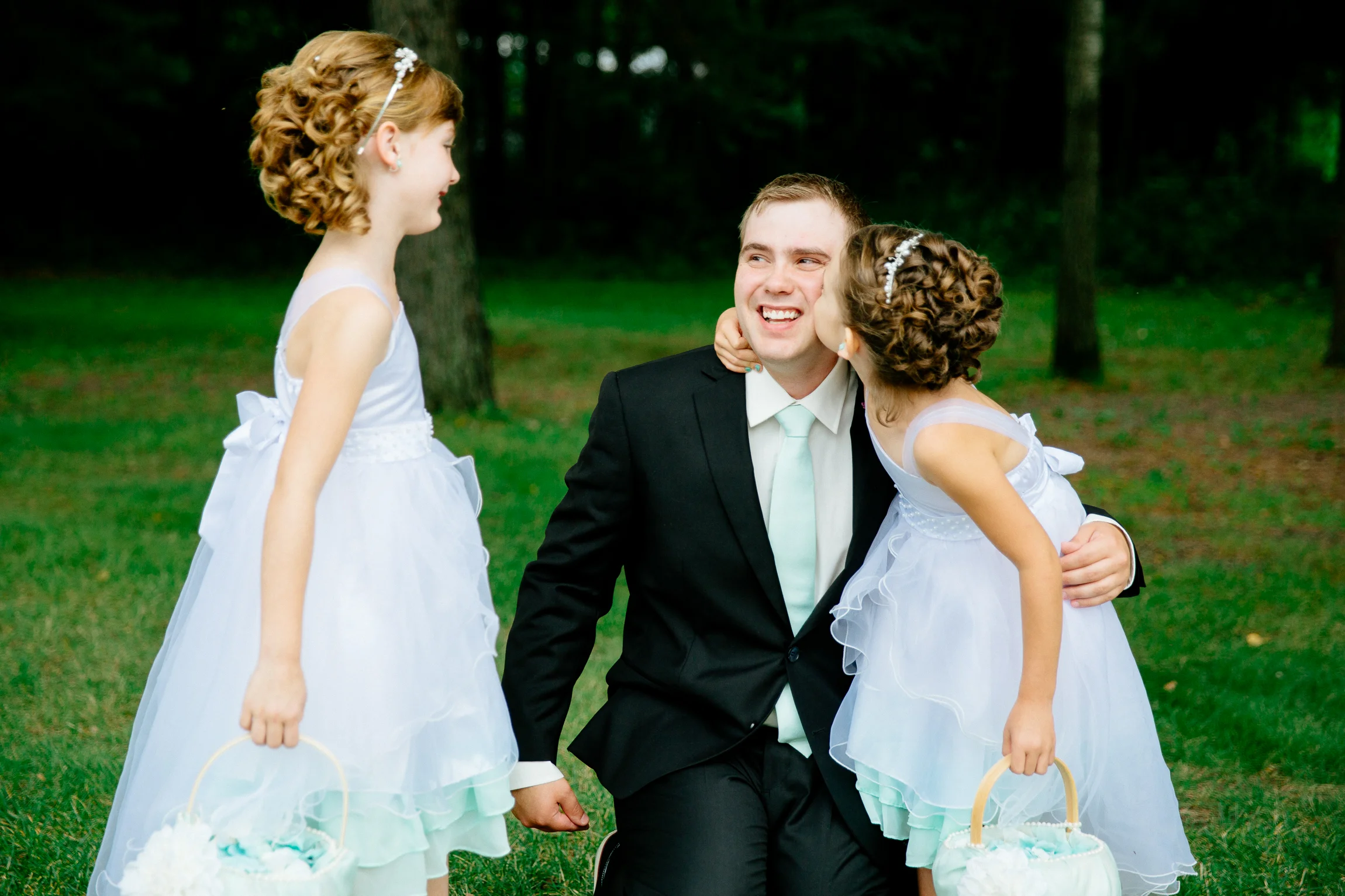 Jen_Montgomery_Photography_J&Bfb-24.jpg