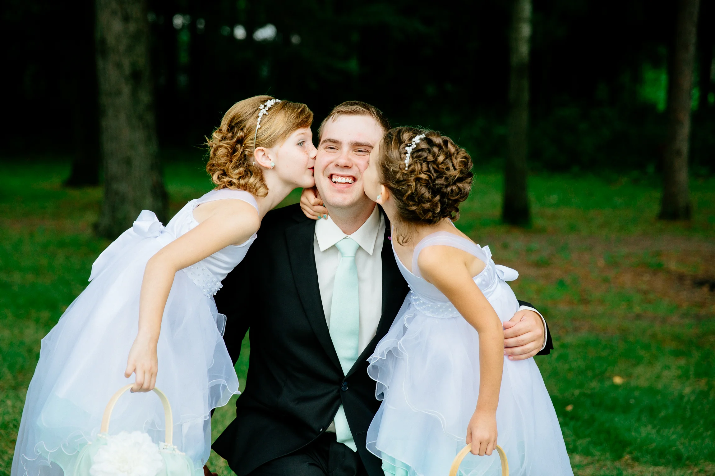 Jen_Montgomery_Photography_J&Bfb-25.jpg