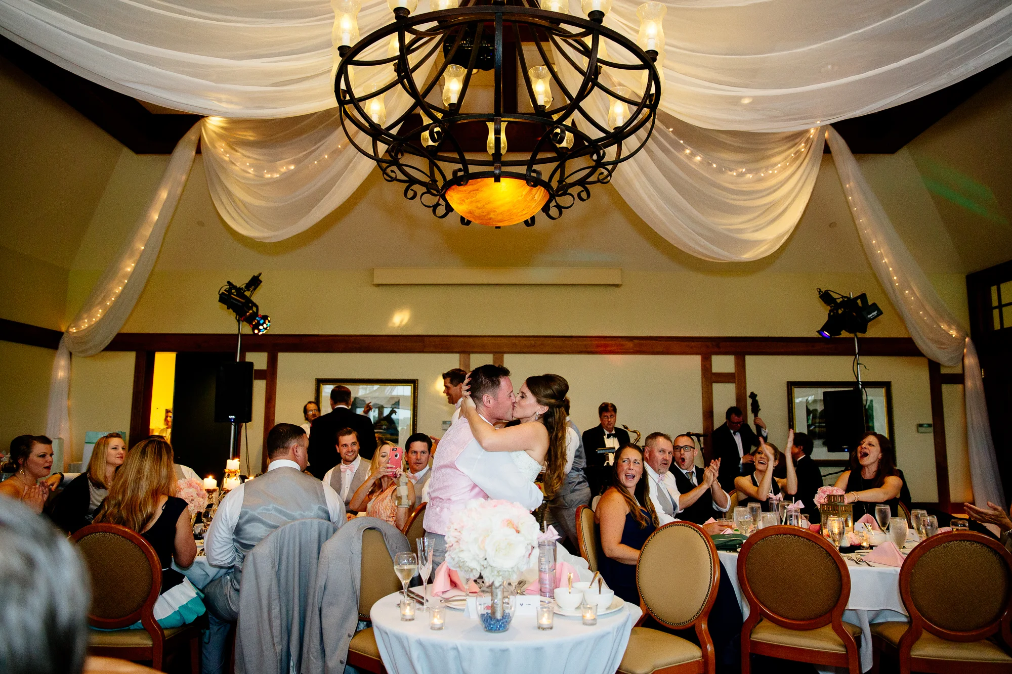 Jen_Montgomery_Photography_DanAllissaWedding-125.jpg