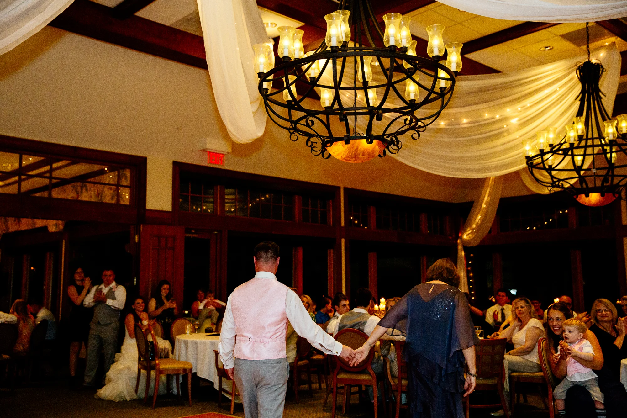Jen_Montgomery_Photography_DanAllissaWedding-171.jpg