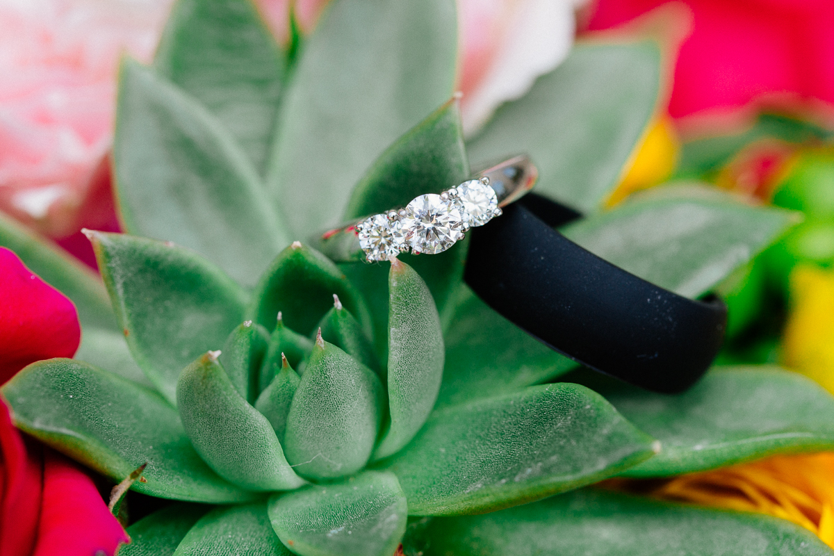 Jen_Montgomery_Photography_JenniMikeWeddingFACEBOOK-292.jpg