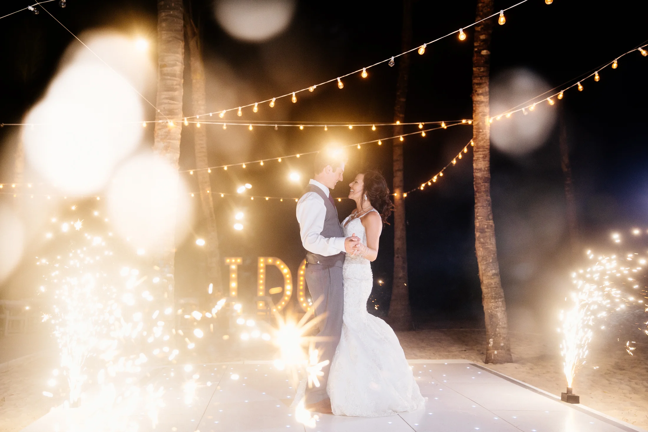 Jen_Montgomery_Photography_ZandraTyler_wedding_dominican_FB-132.jpg