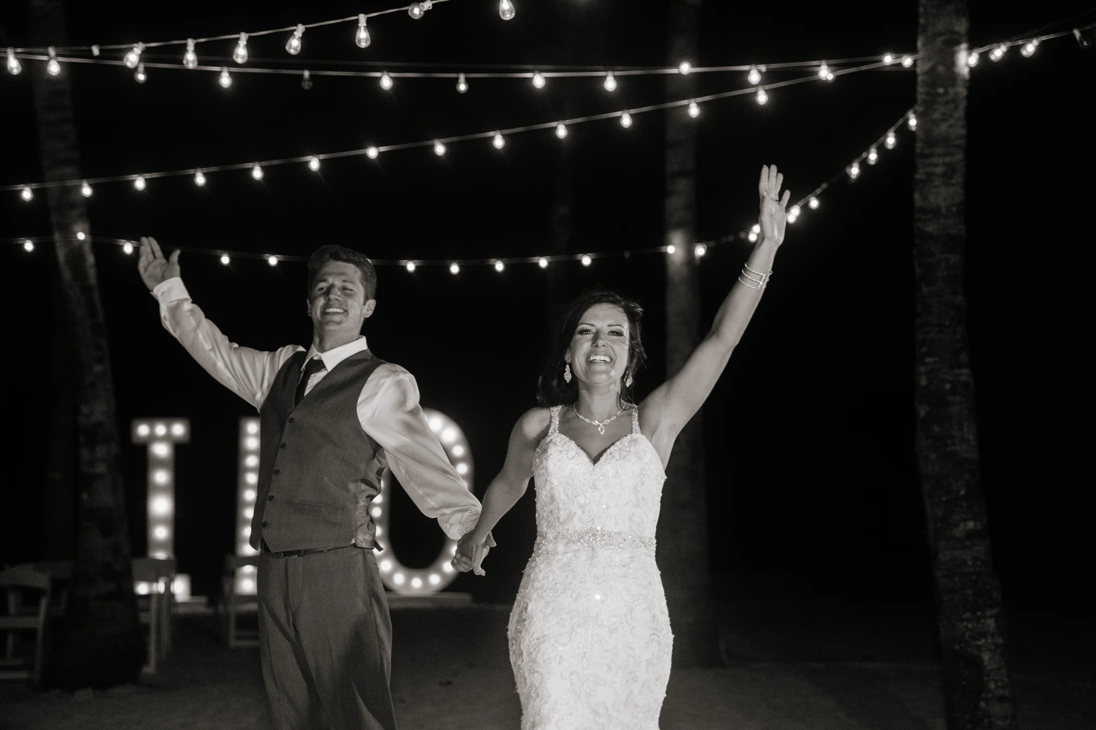 Jen_Montgomery_Photography_ZandraTyler_wedding_dominican_FB-133.jpg