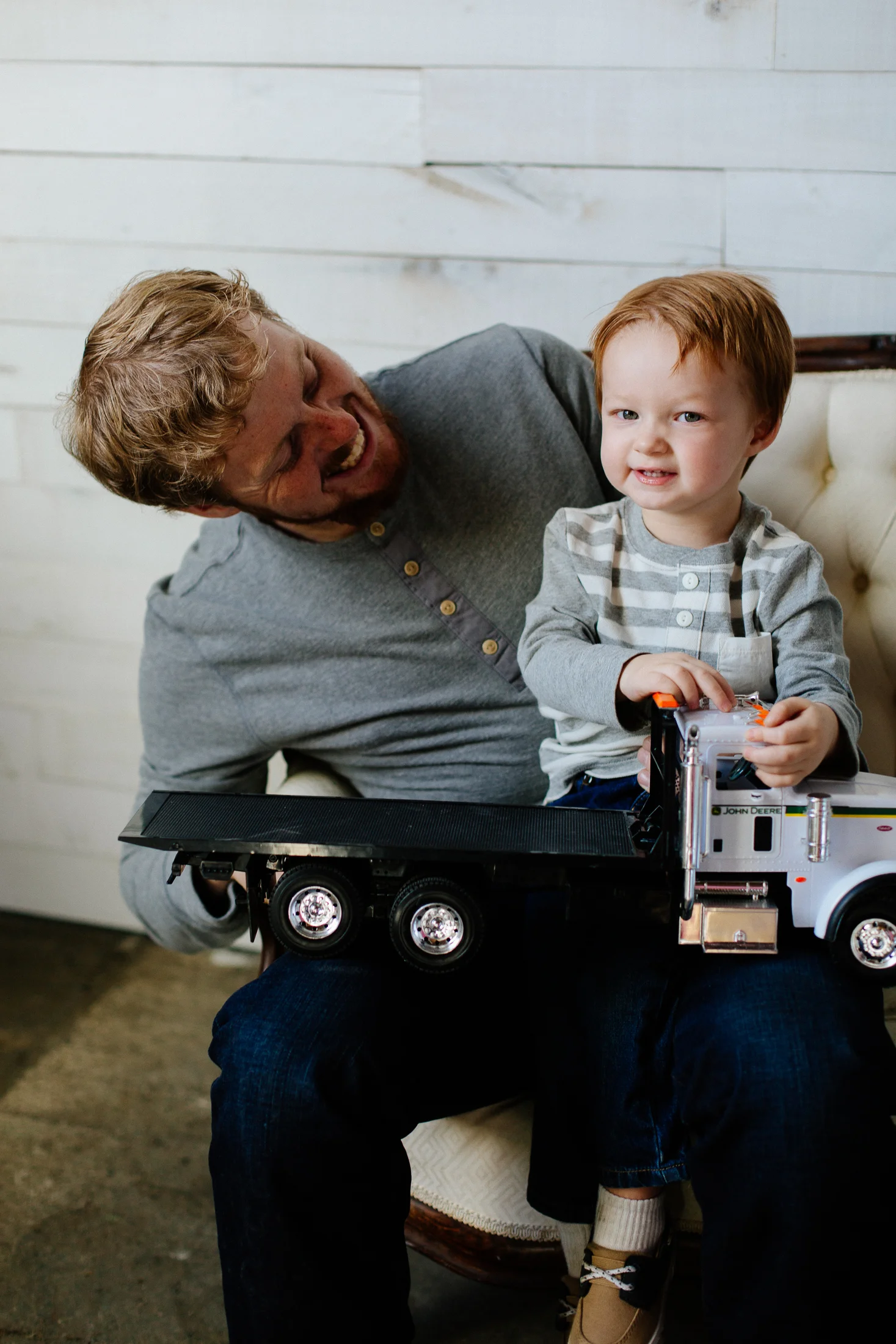 Jen_Montgomery_Photography_Family_Meyers_2year_FB-44.jpg