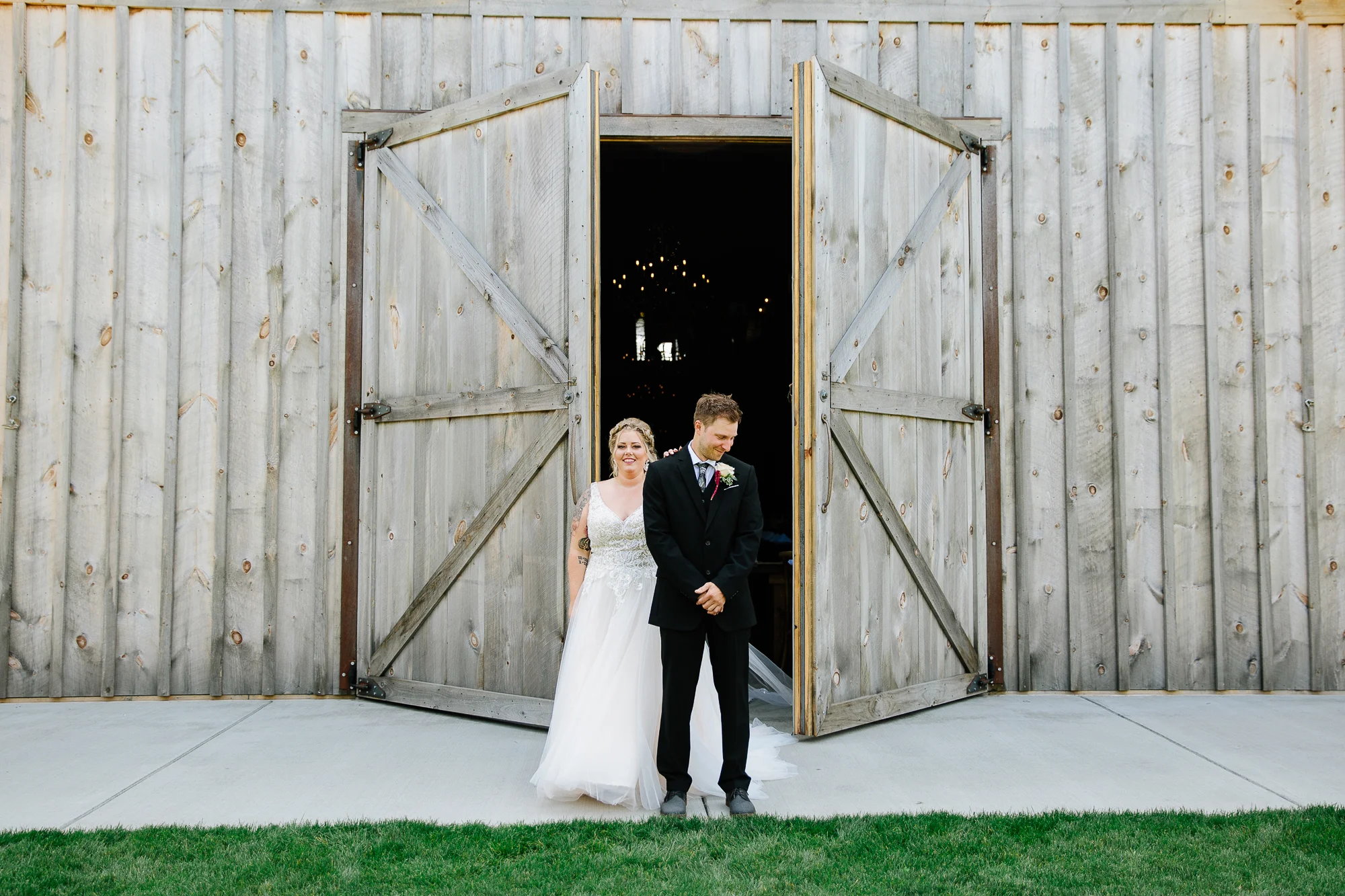 Jen_Montgomery_Photography_SamWestonWedding_FB-27.jpg
