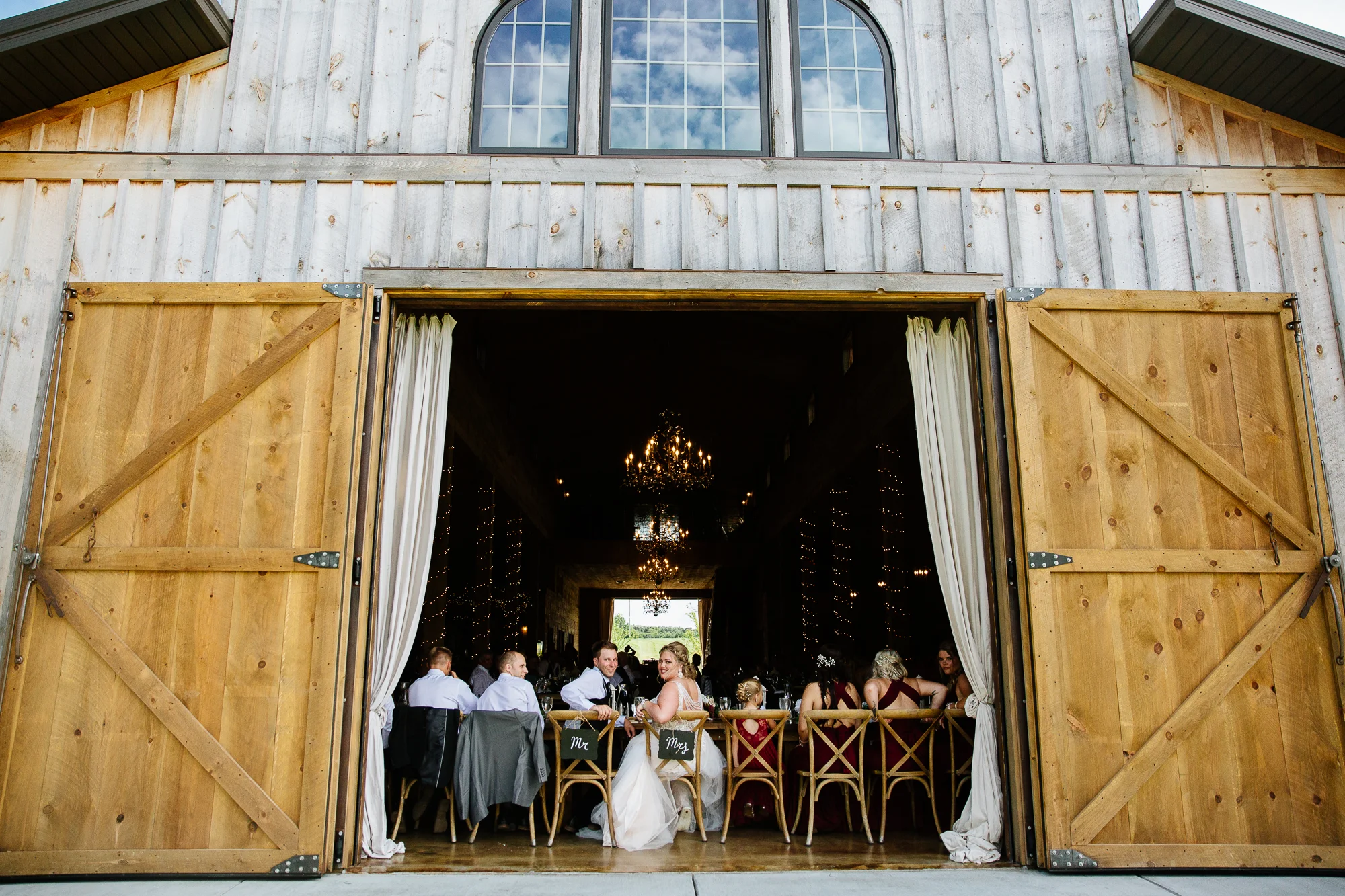 Jen_Montgomery_Photography_SamWestonWedding_FB-106.jpg