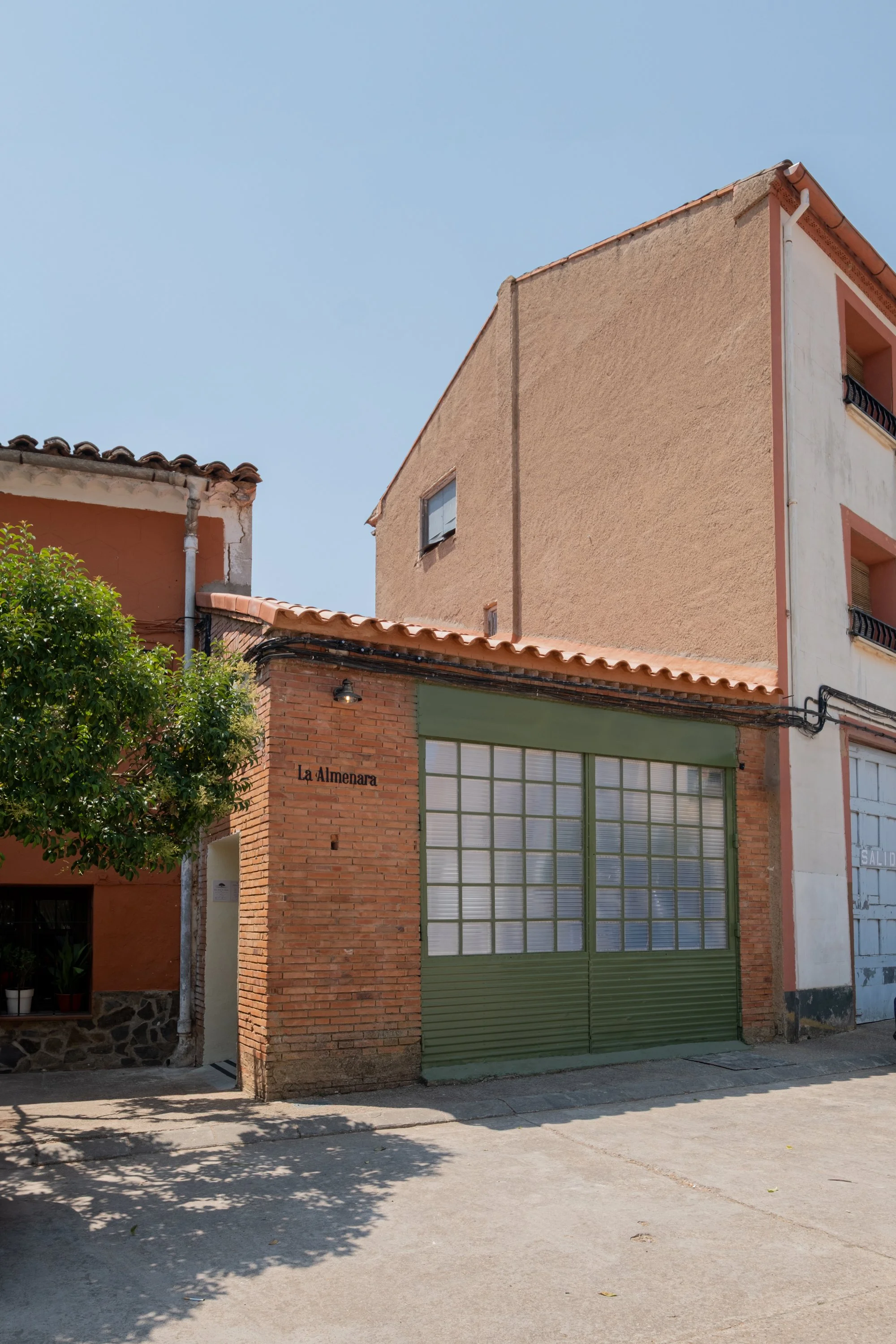 Rehabilitación comercio Used, Zaragoza