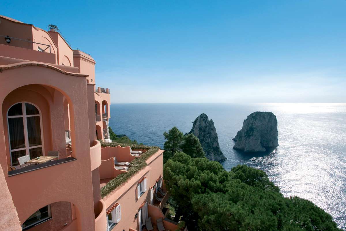 Punta tragara capri.jpg