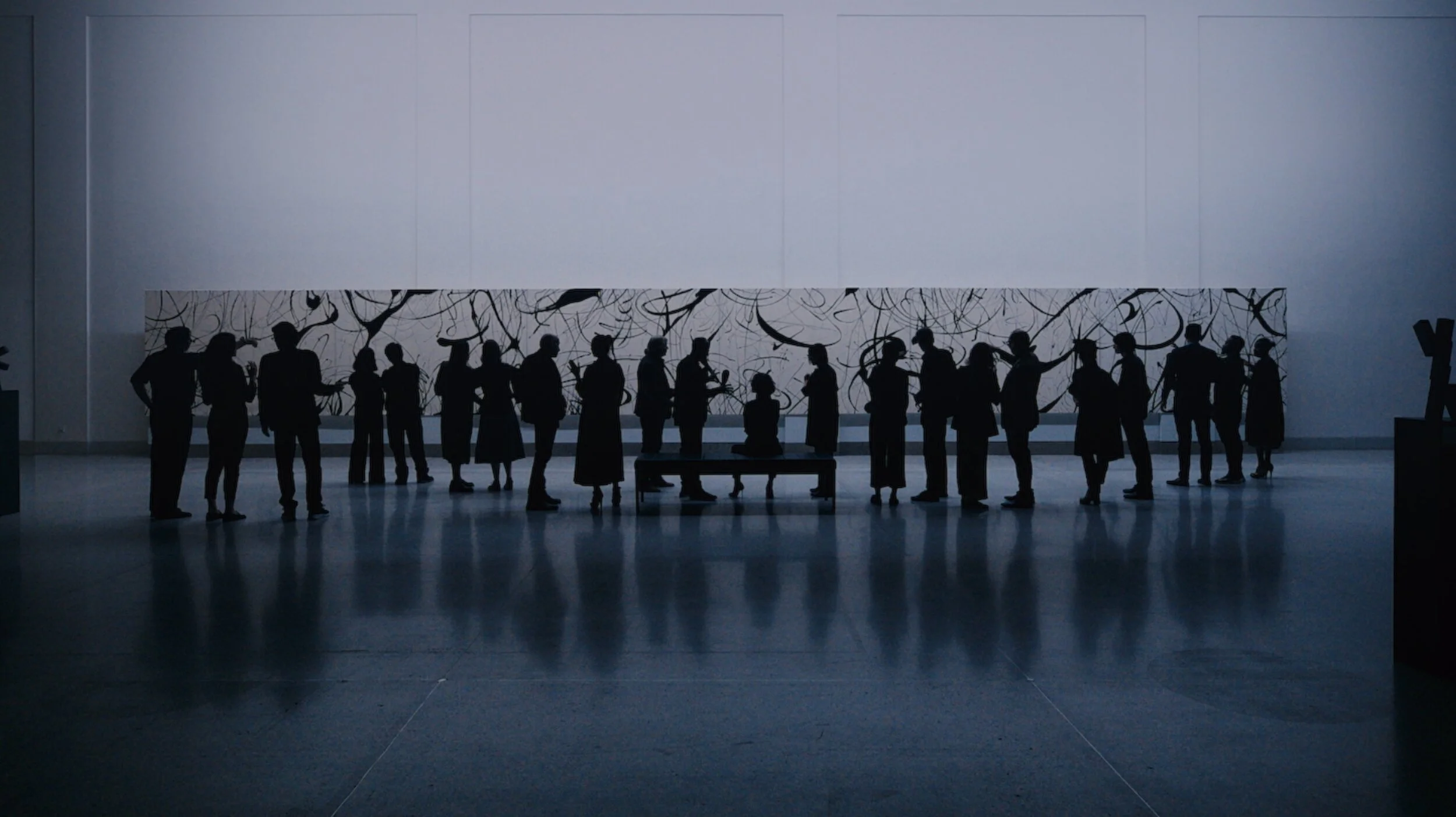 APPLE - THIS WATCH TELLS TIME