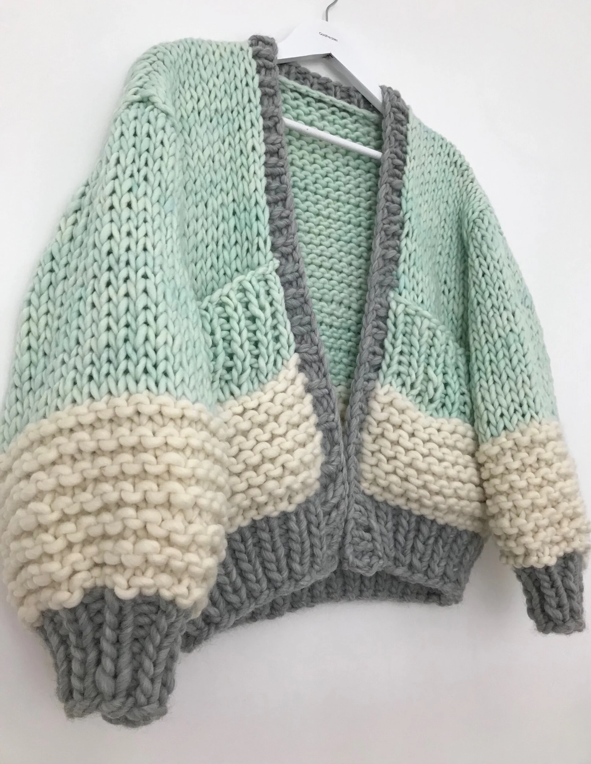 2F44B32B-9781-45BE-9D64-0468A4A4B906