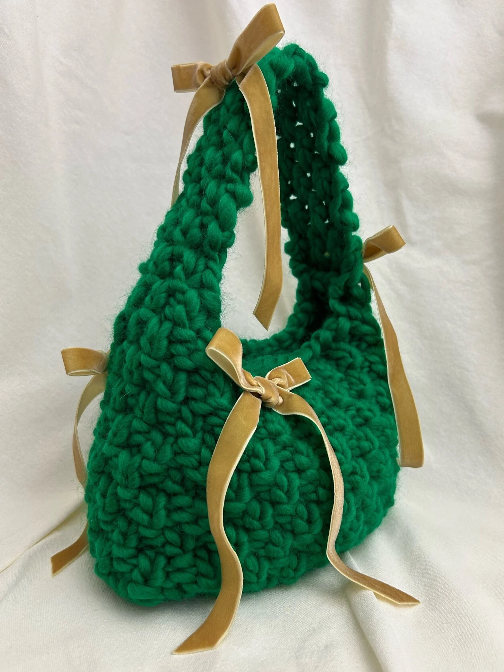 E8E8F151-5D00-471C-AB3D-B68B02DBFC6F