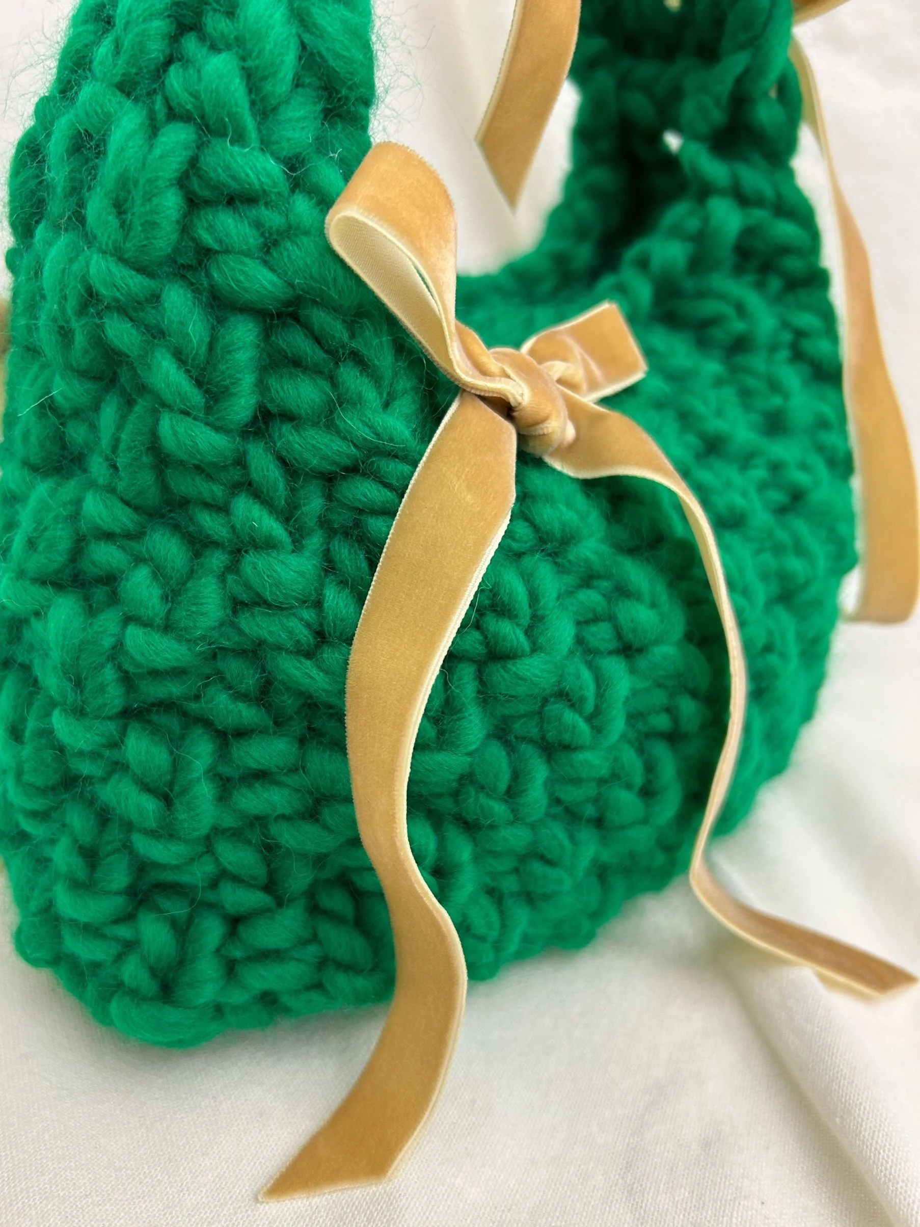 70646DB6-6724-4125-8188-61CC692F7D8C