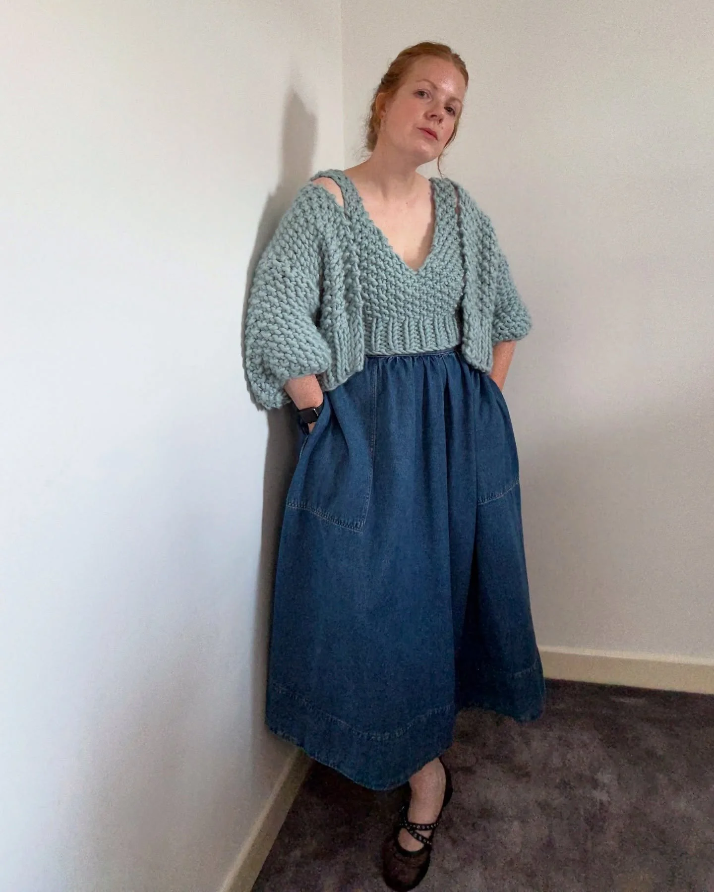 What I wore today ~ You have liked me showing how I wear my pieces on my stories so I thought I would start putting them on here too. 🩰 #mood

 Wearing the GoldFreckles BST Cami &amp; September Cardigan  as a set ✌🏻

I love this as a set &amp; also