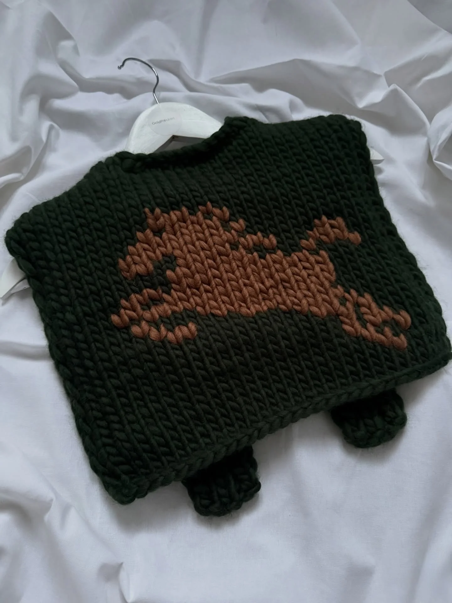 YEAR OF THE FIRE HORSE 🔥🐎 

Happy Lunar New Year!!!

Made the Agnes Collar then worked the horse on top, will definitely be adding fringing to this one, really going for a western vibe but thought today would be a good day to show its development w