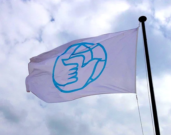 flag-of-peace-Jorge-Montero-2.jpg