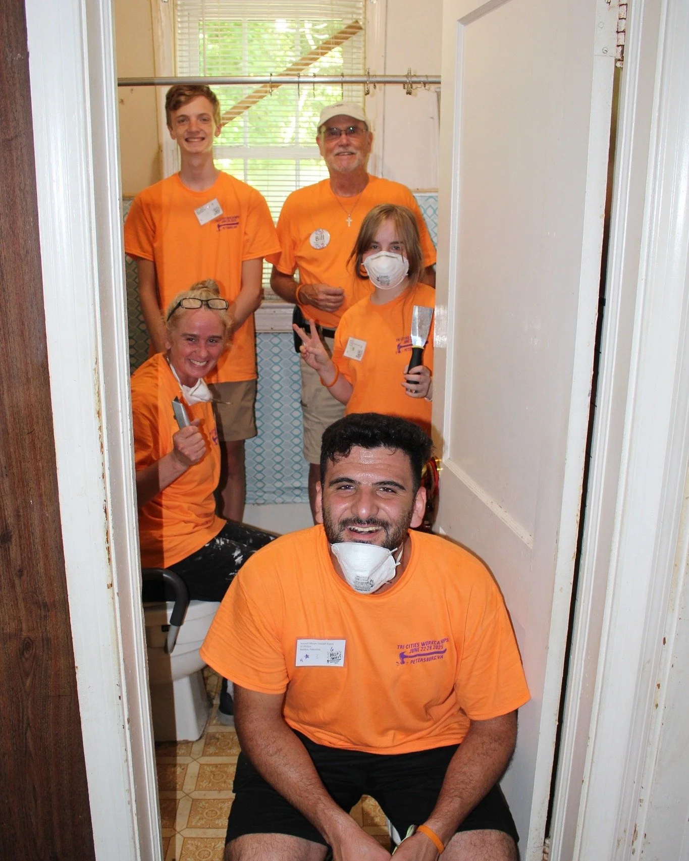 Crew 4 = unstoppable! 🚧 From bathroom repairs to porch painting (and everything in between), this crew worked nonstop to make a difference.