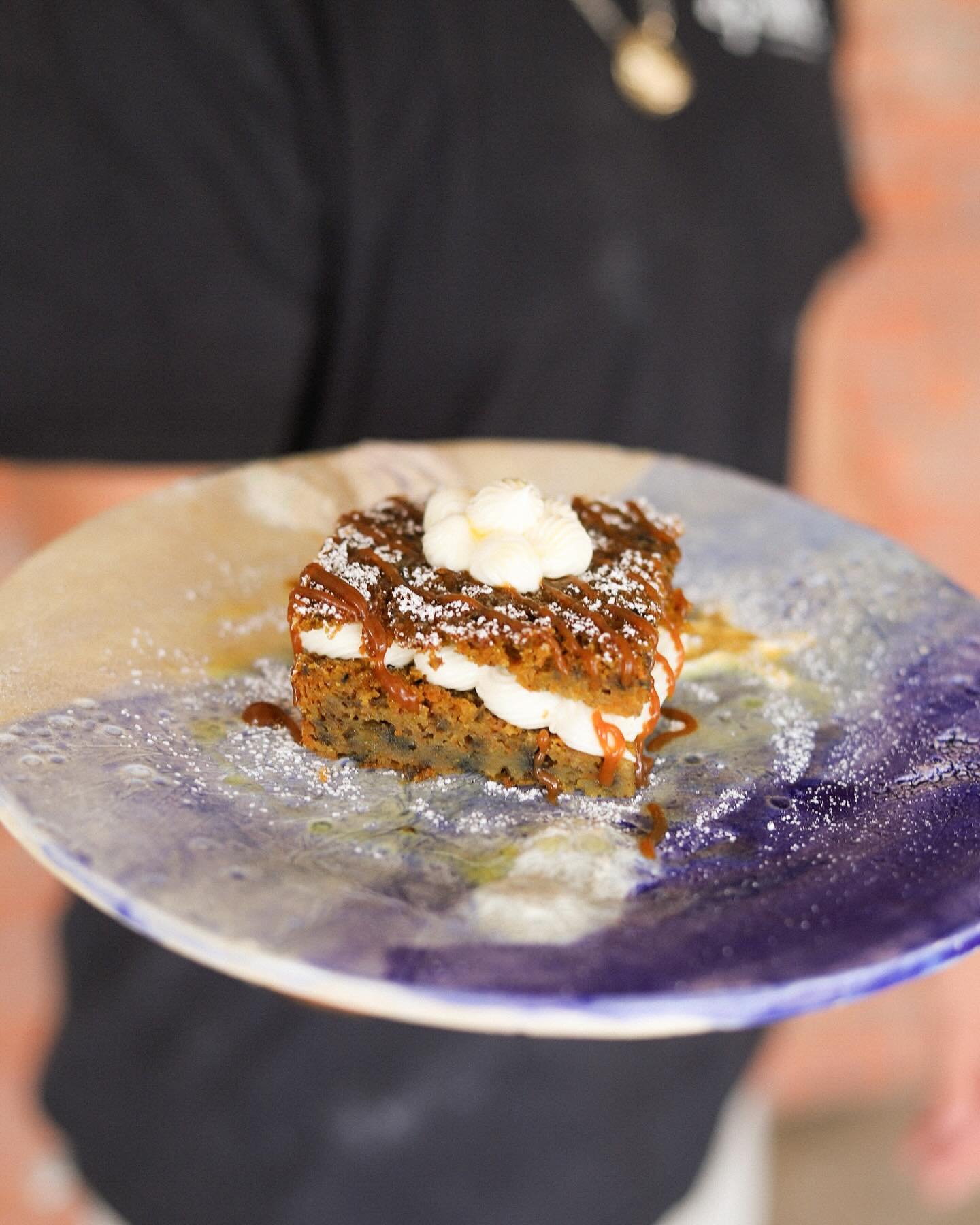 Sweet Treat O&rsquo;Clock!!! Our newest dessert item is going to be a truly delectable Carrot Cake with a Caramel Drizzle!!

Walk-ins always welcome. Menu, reservations + more at RoninTX.com 🤠

📸: @jadynscamera 
🍰: @zaeden.martinez