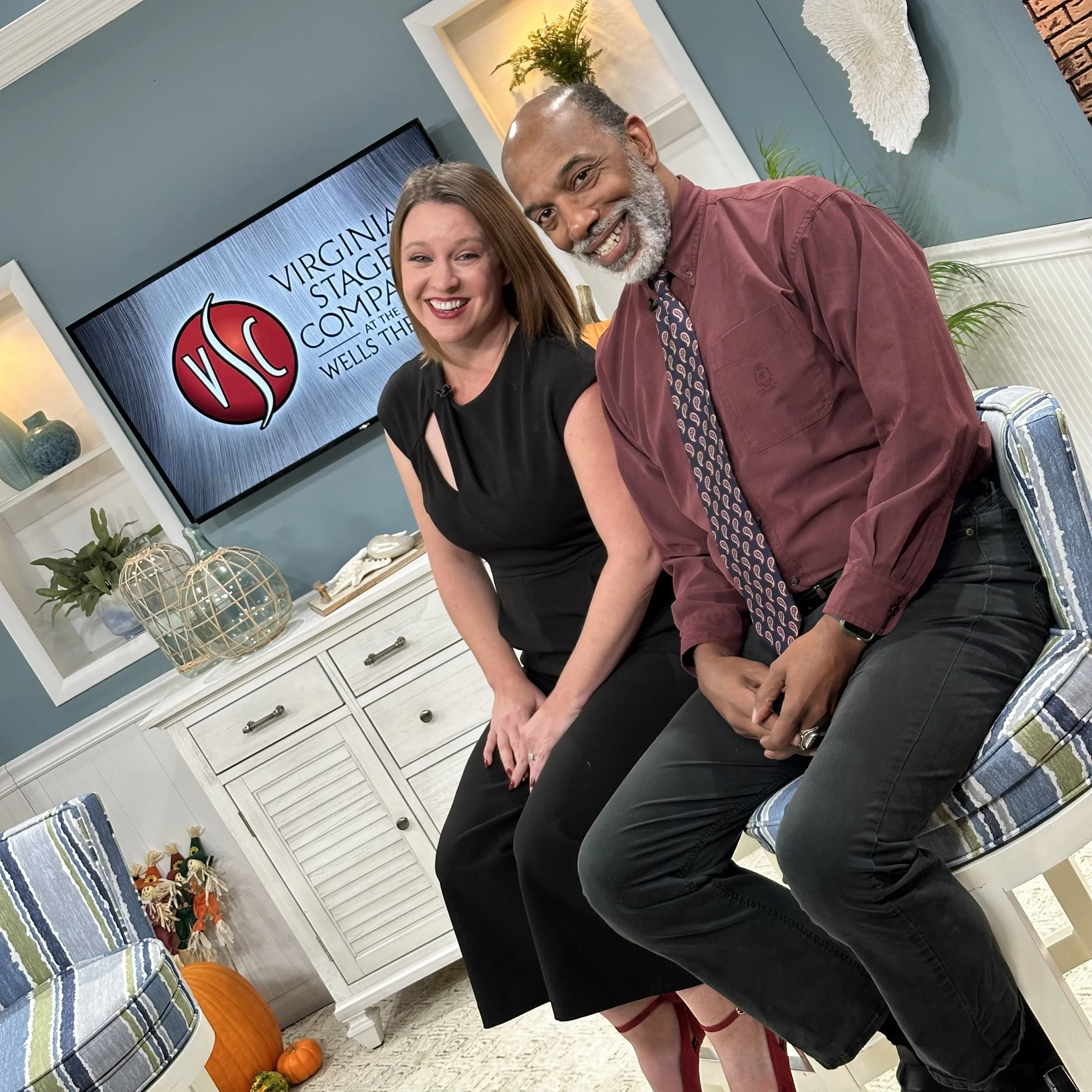 HR Show | Take a Look Behind the Yuletide Curtain with A Merry Little Christmas Carol