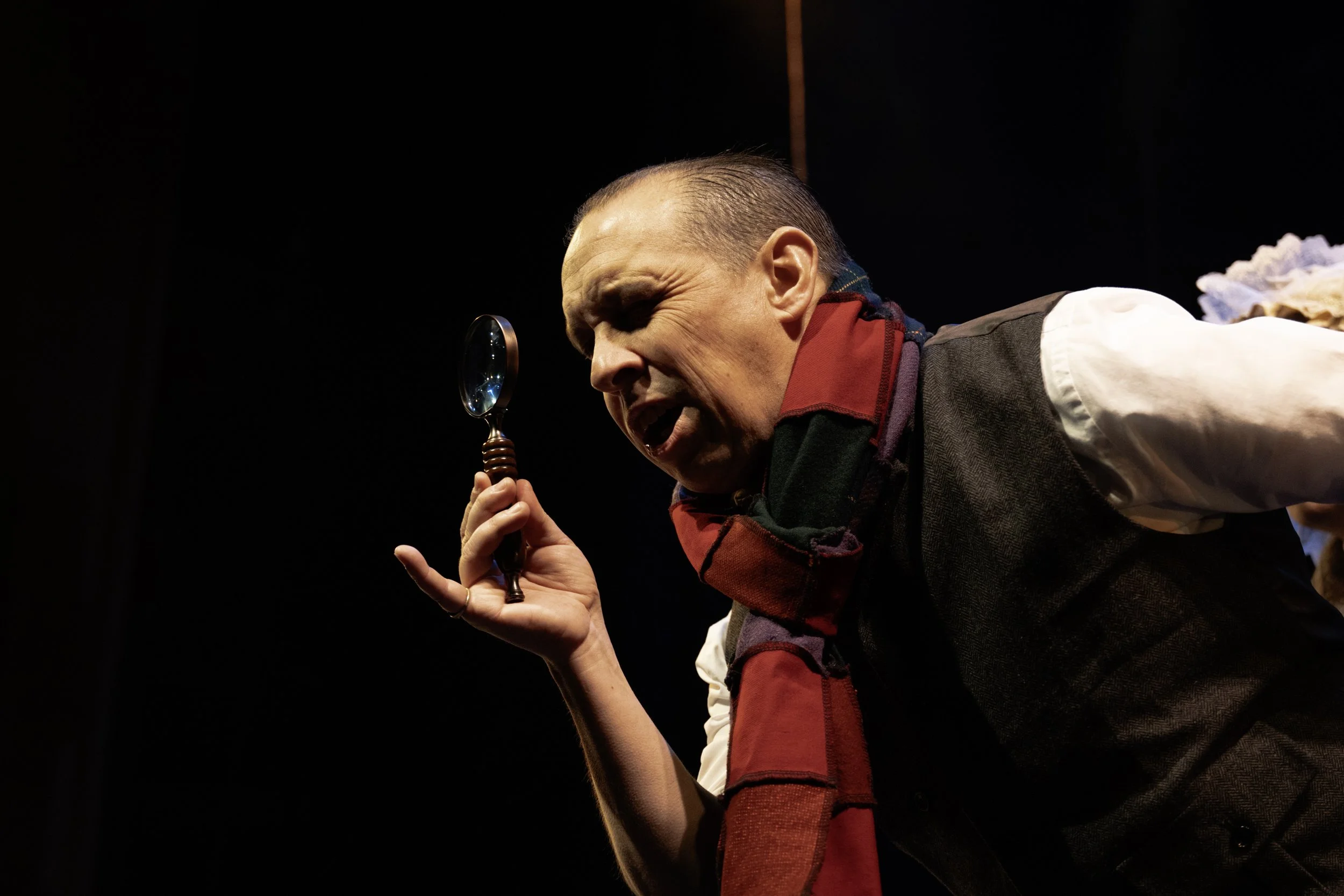 Review: A merry little Christmas mash-up in Virginia Stage Company’s ‘A Sherlock Carol’