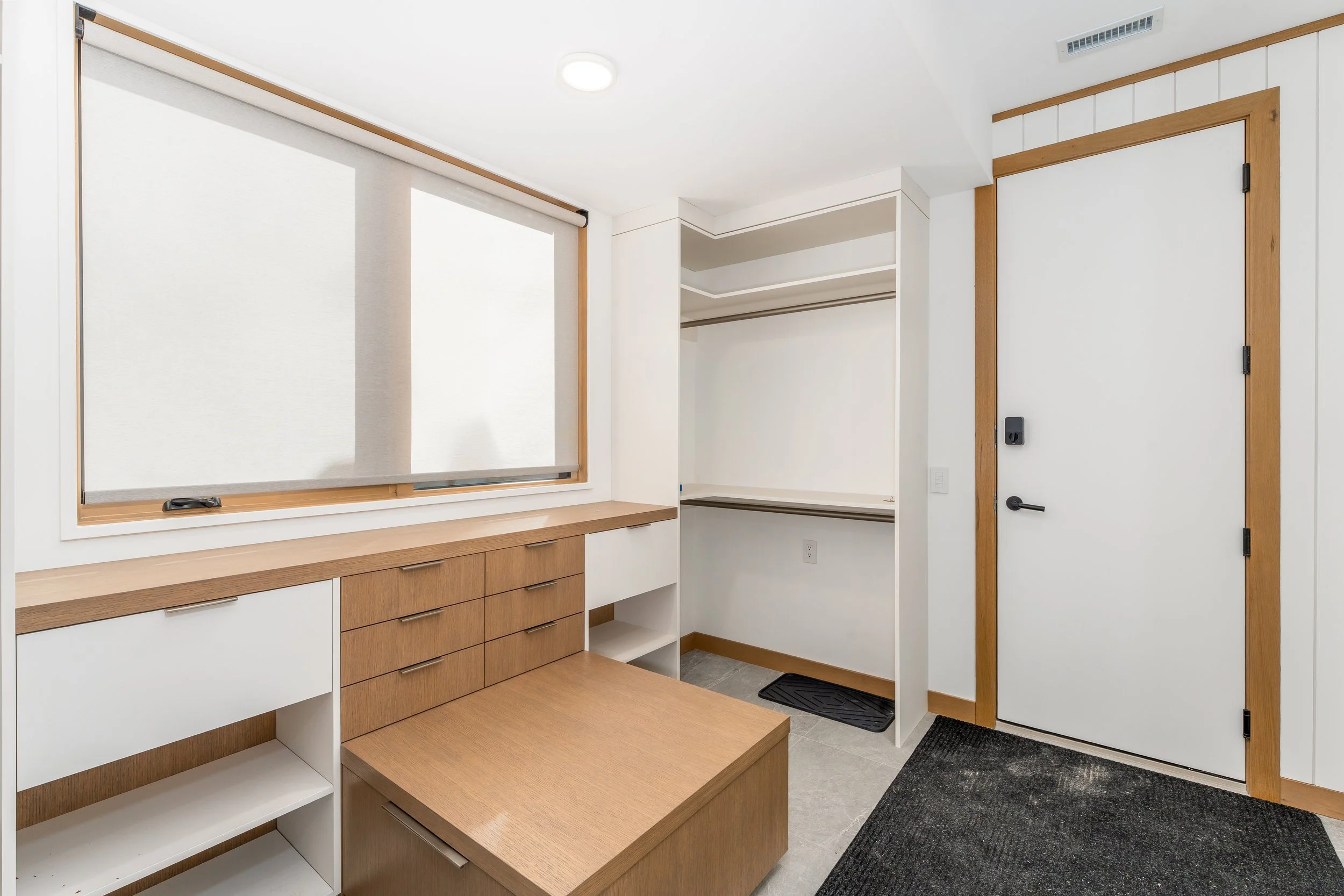 829 14 Street-21.jpg