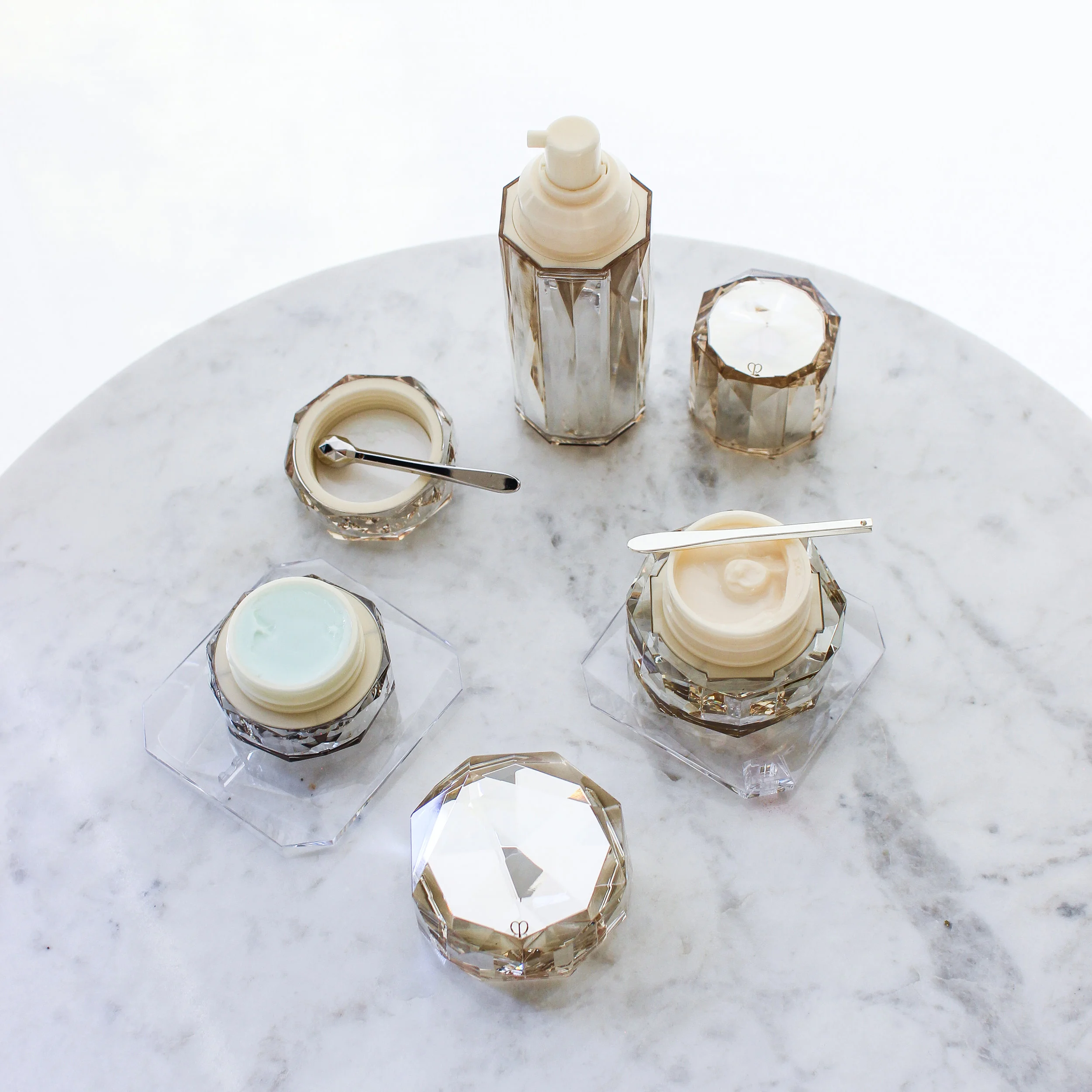 Clé de Peau Beauté Fall ‘18 Serums Campaign