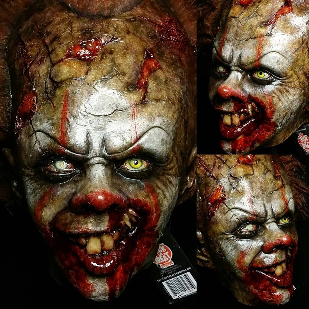 ZOMBIE PENNYWISE! Did a cool rehaul on @trick_or_treat_studios Pennywise mask. Foam-filled it, replaced the eyes and teeth, and gave it a fun zombie paint job! 😄

#fx #specialfx #specialeffects #sculpture #sculpt #art #creepy #creepyclown #clown #co