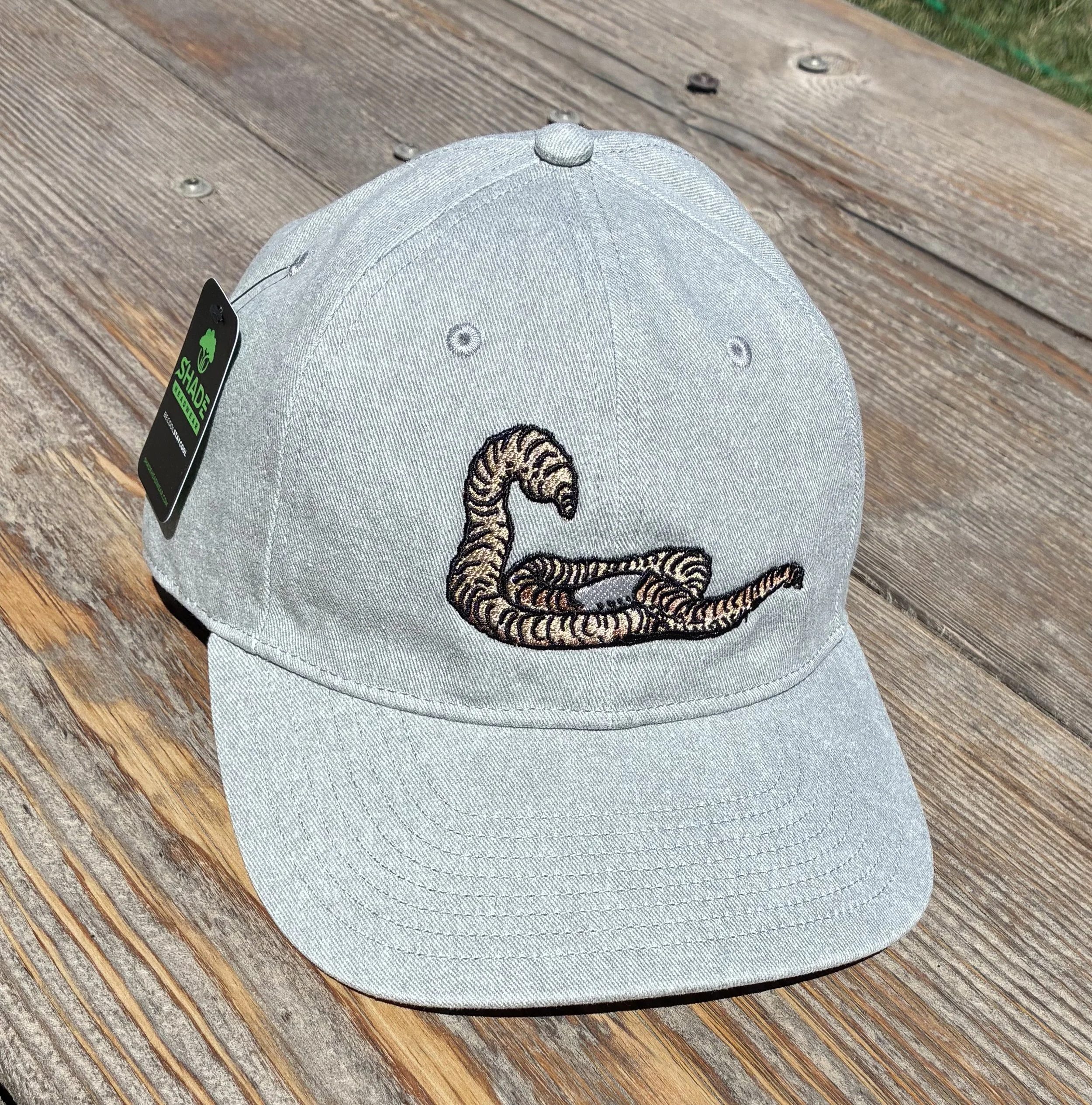 Worm vintage washed gray.jpeg