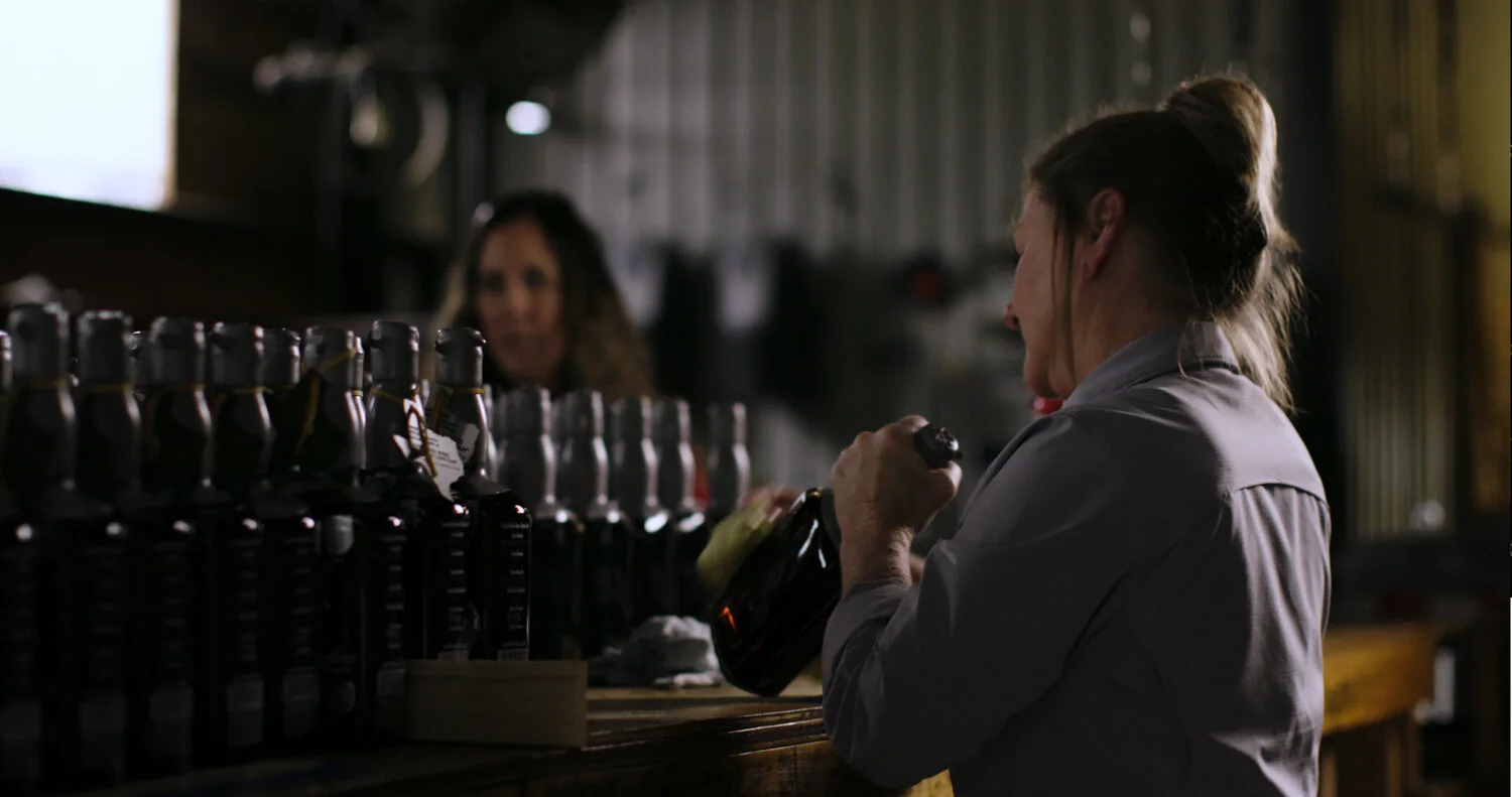 SELECTS CONDENSED.00_03_54_12.Still001.jpg