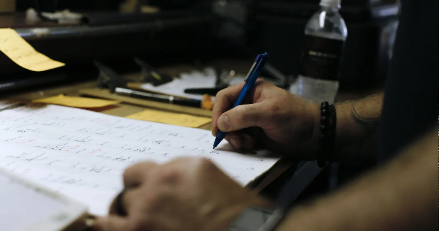 SELECTS CONDENSED.00_04_23_18.Still002.jpg