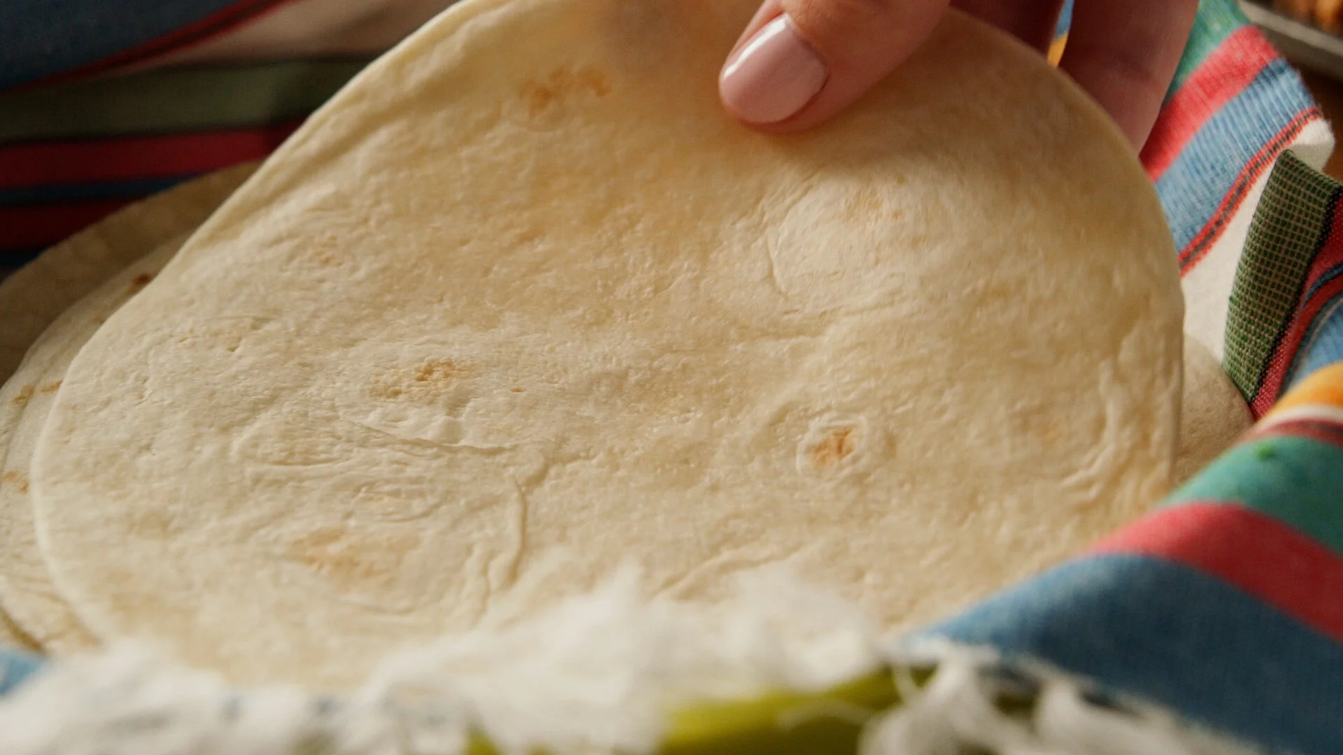 Fuzzys  Stuffed -30 R3.00_00_14_14.Still019.jpg