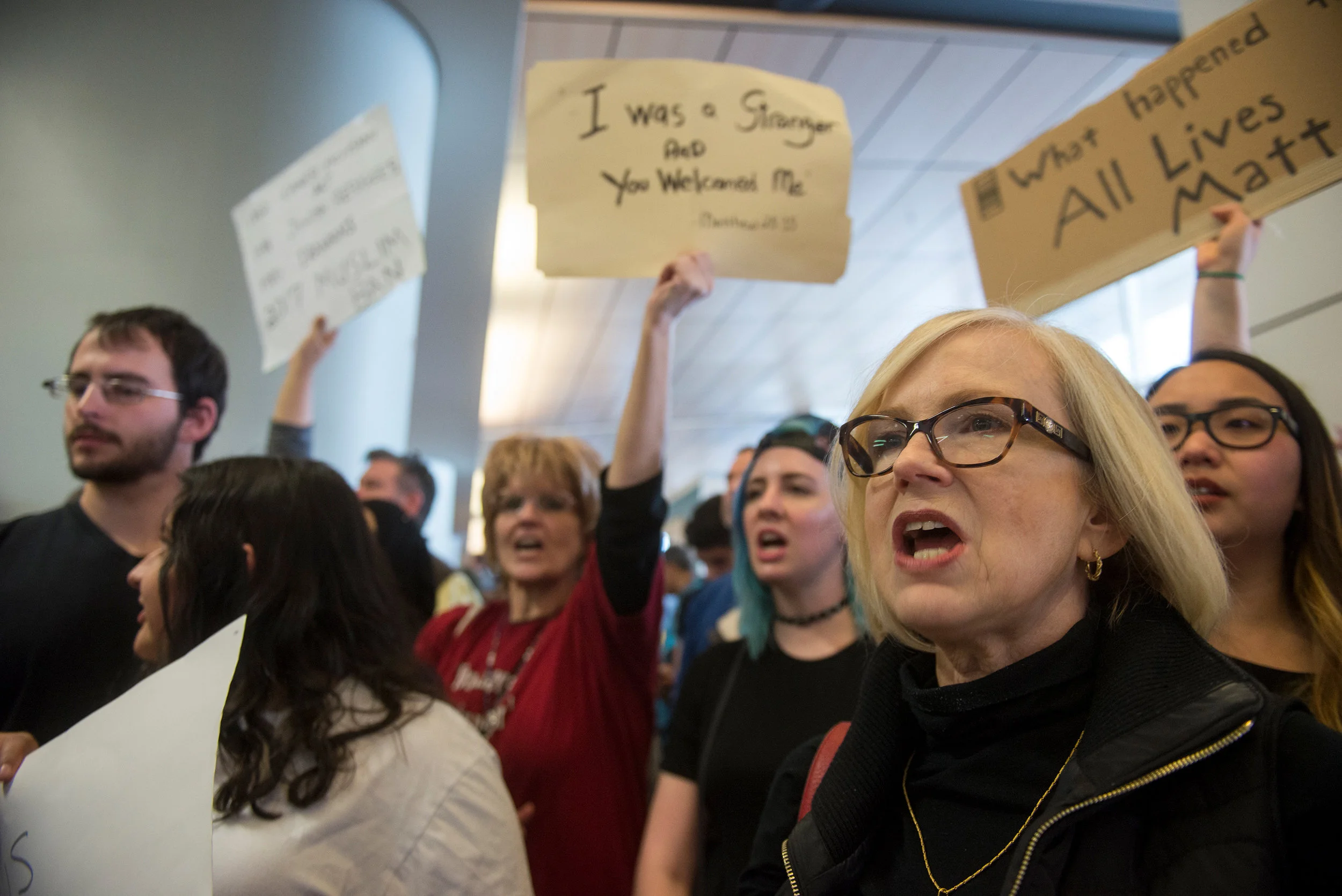 DFW International Detainee Protest