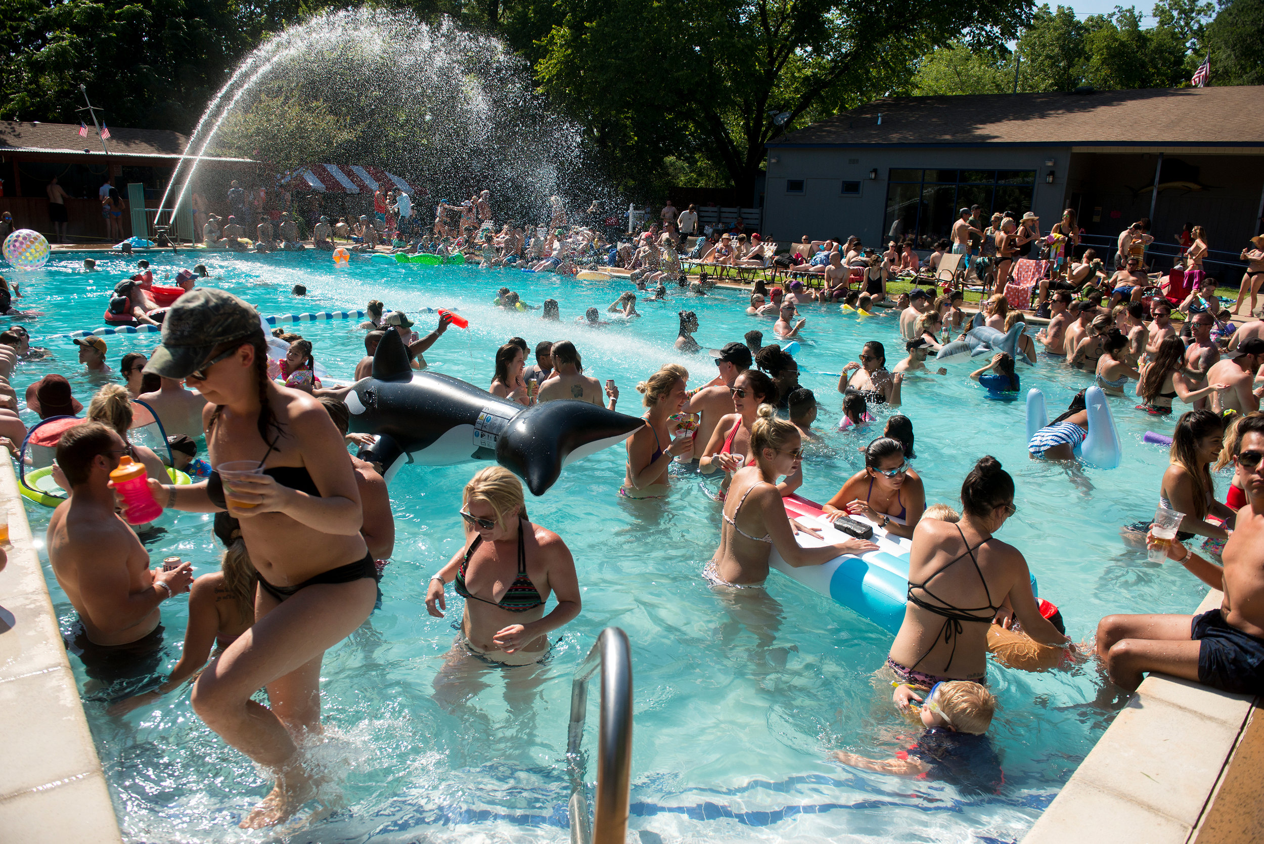 170611_FOE Pool061_BM.jpg