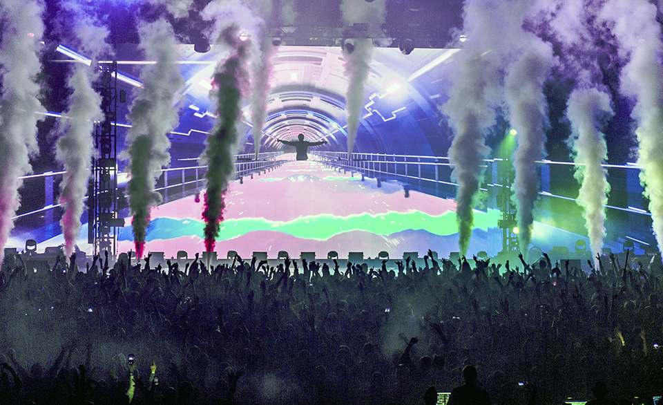 Zedd_SmokeStacks-3359_WEB.jpg