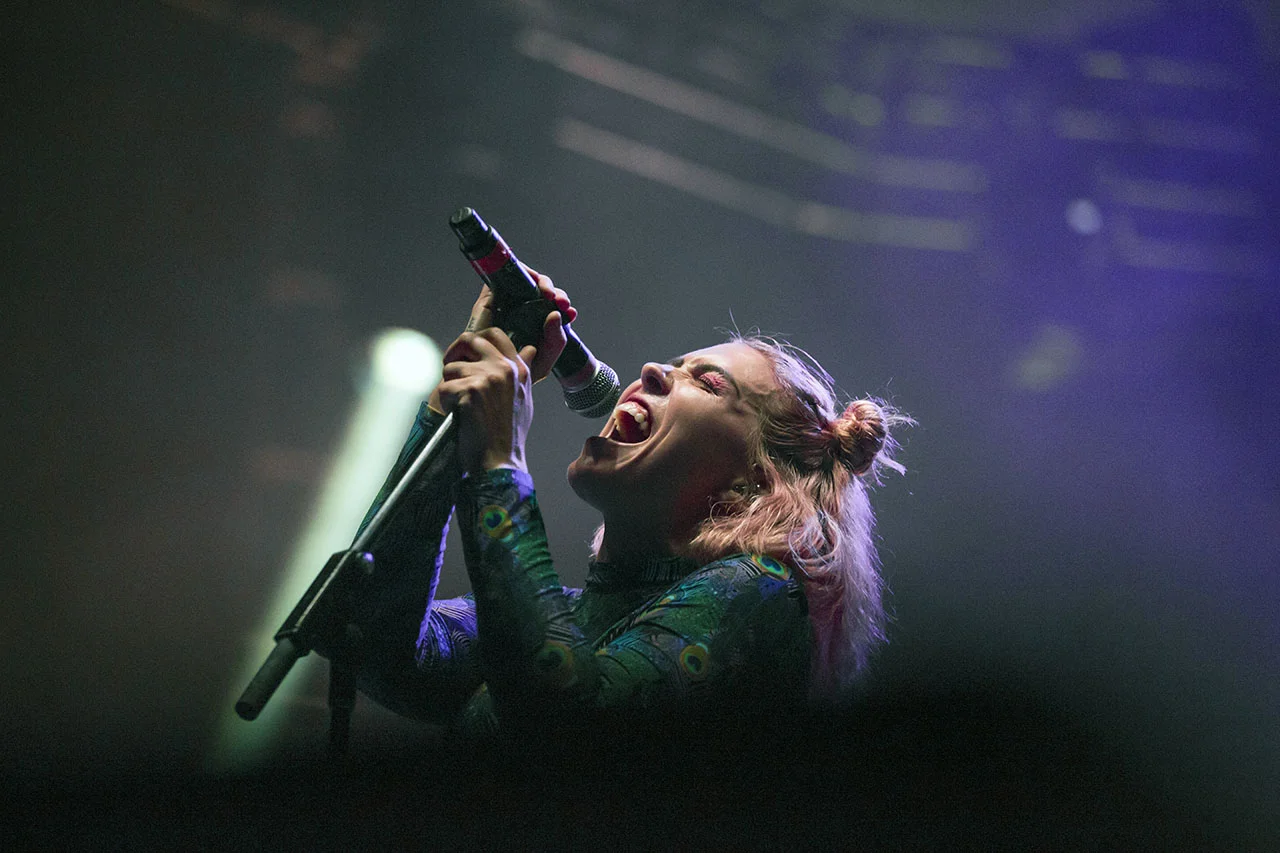 GROUPLOVE // Hannah Hooper © Mandy Pichler 2017