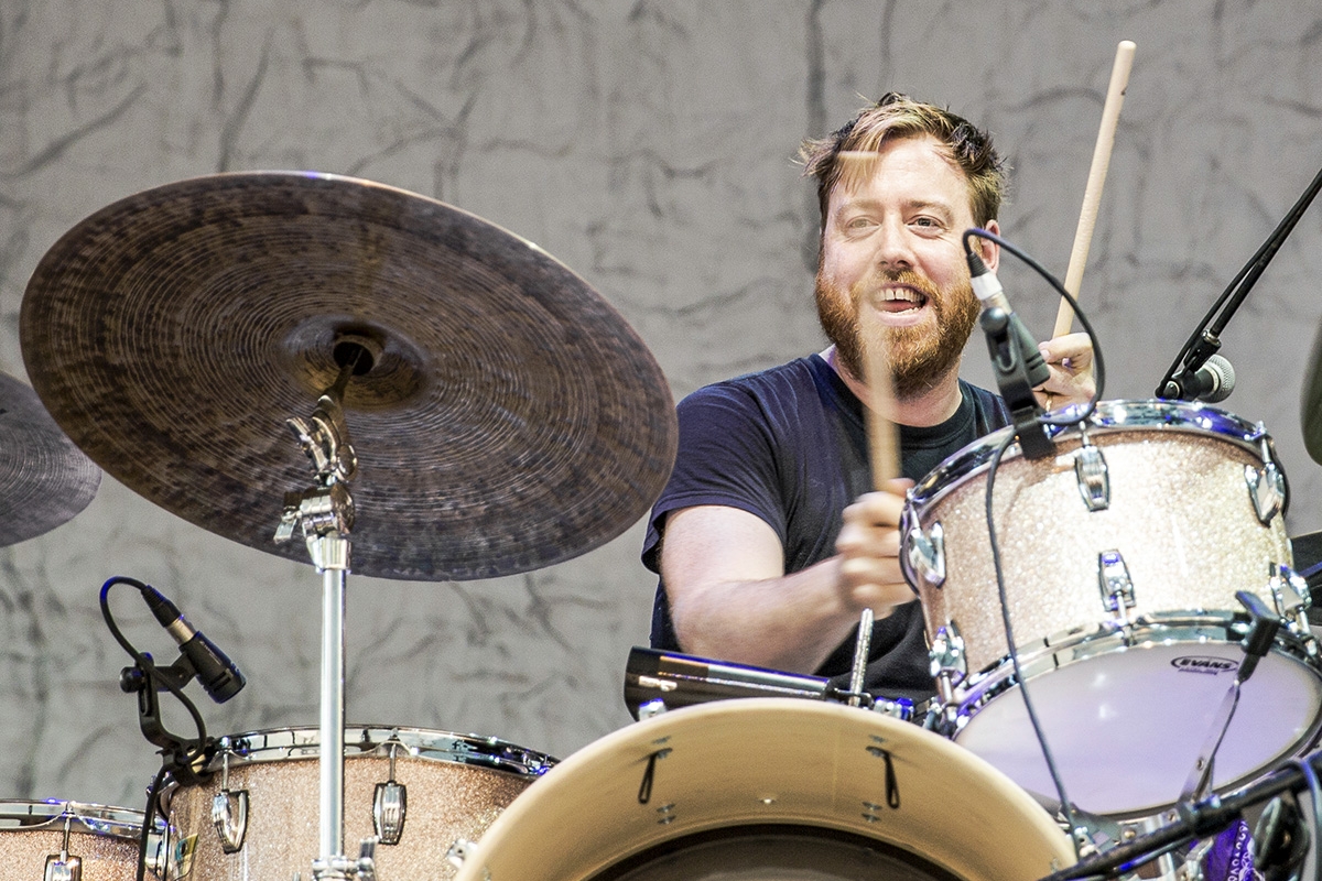 JOE RUSSO'S ALMOST DEAD // Joe Russo © Mandy Pichler 2017