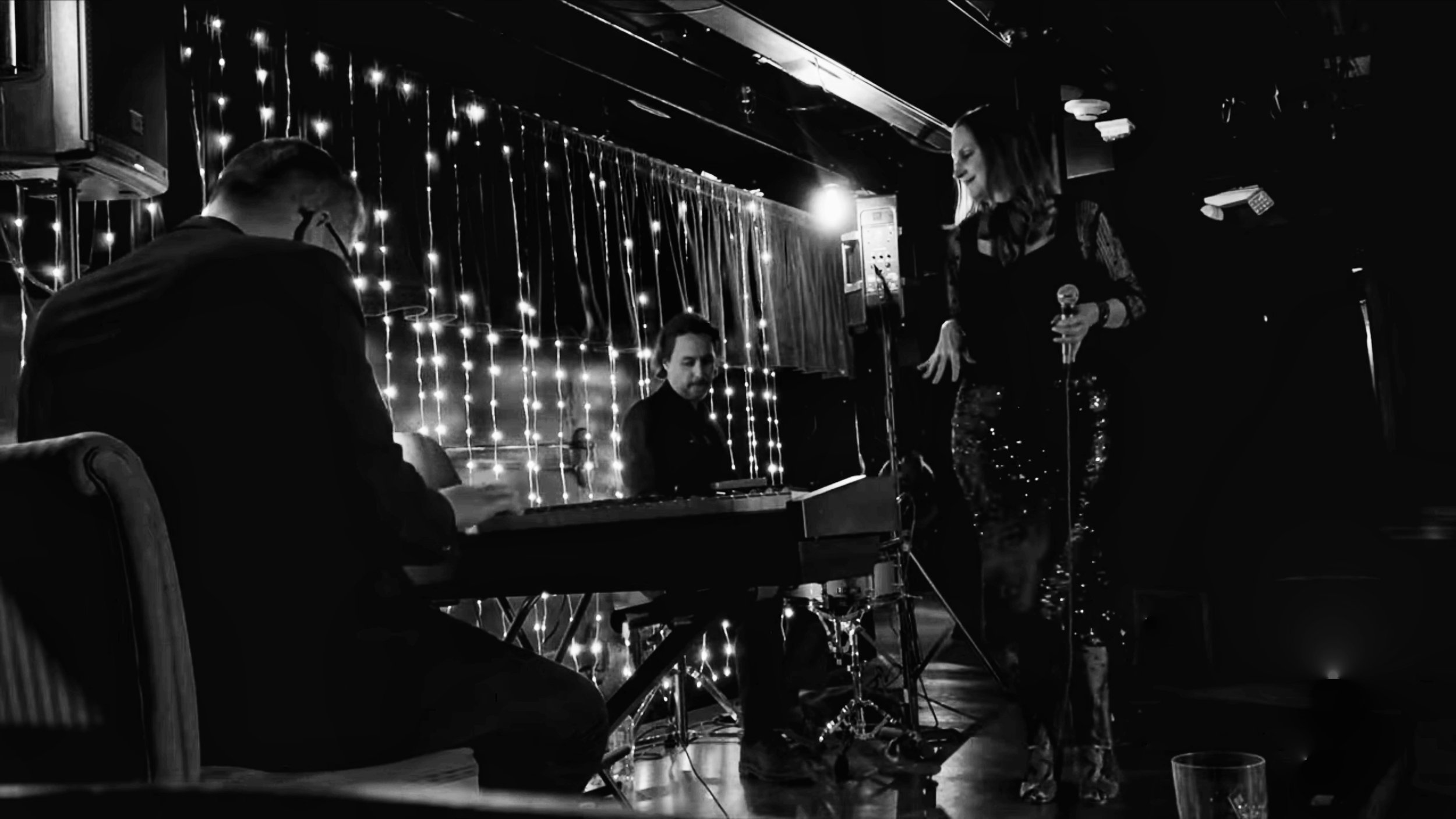 BIRTHDAY SHOW for Katie - LIVE aboard The Queen Mary - Observation Bar